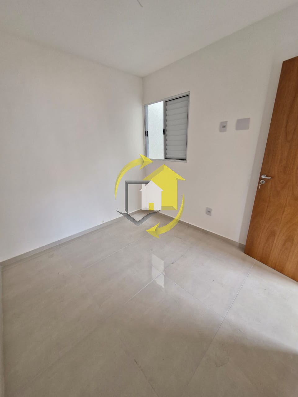 Apartamento à venda com 2 quartos, 40m² - Foto 8