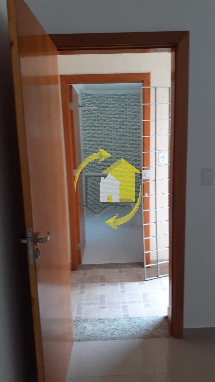 Sobrado à venda com 2 quartos, 120m² - Foto 5