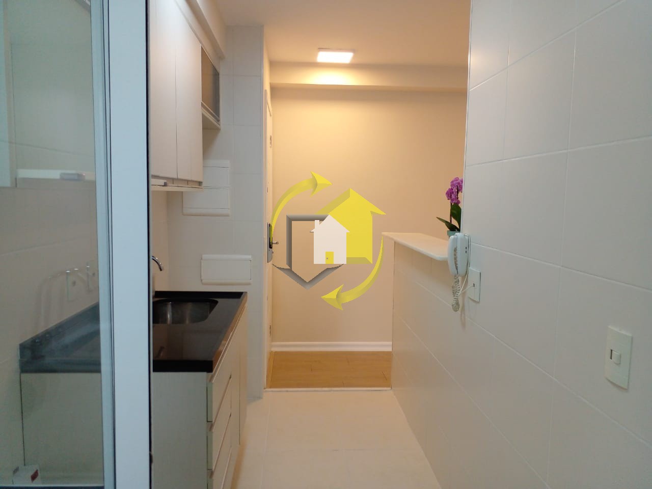 Apartamento à venda e aluguel com 1 quarto, 54m² - Foto 12