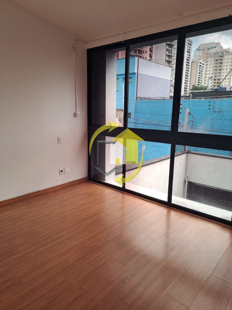 Casa Comercial para alugar com 3 quartos, 130m² - Foto 10