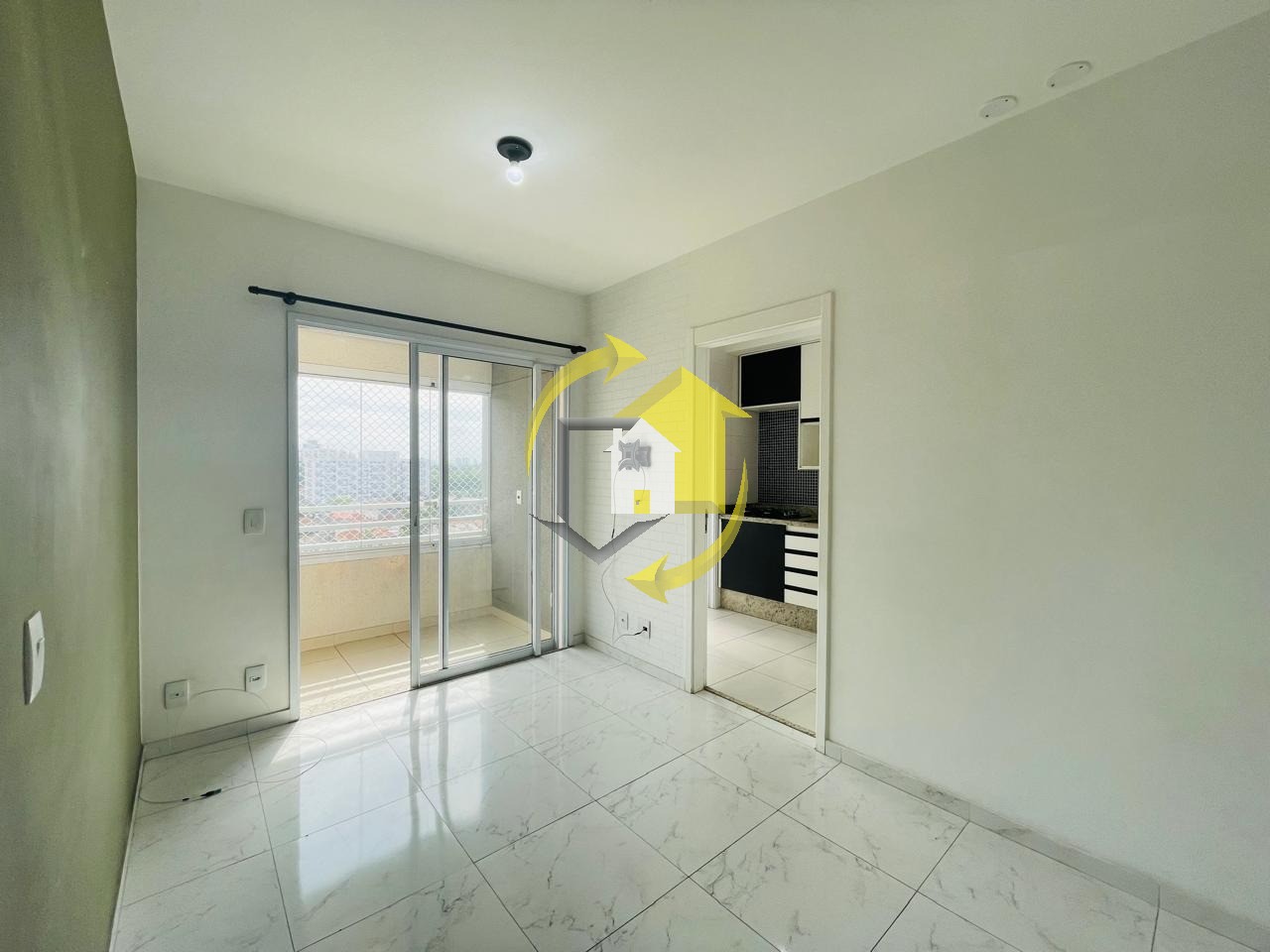 Apartamento à venda e aluguel com 1 quarto, 42m² - Foto 1