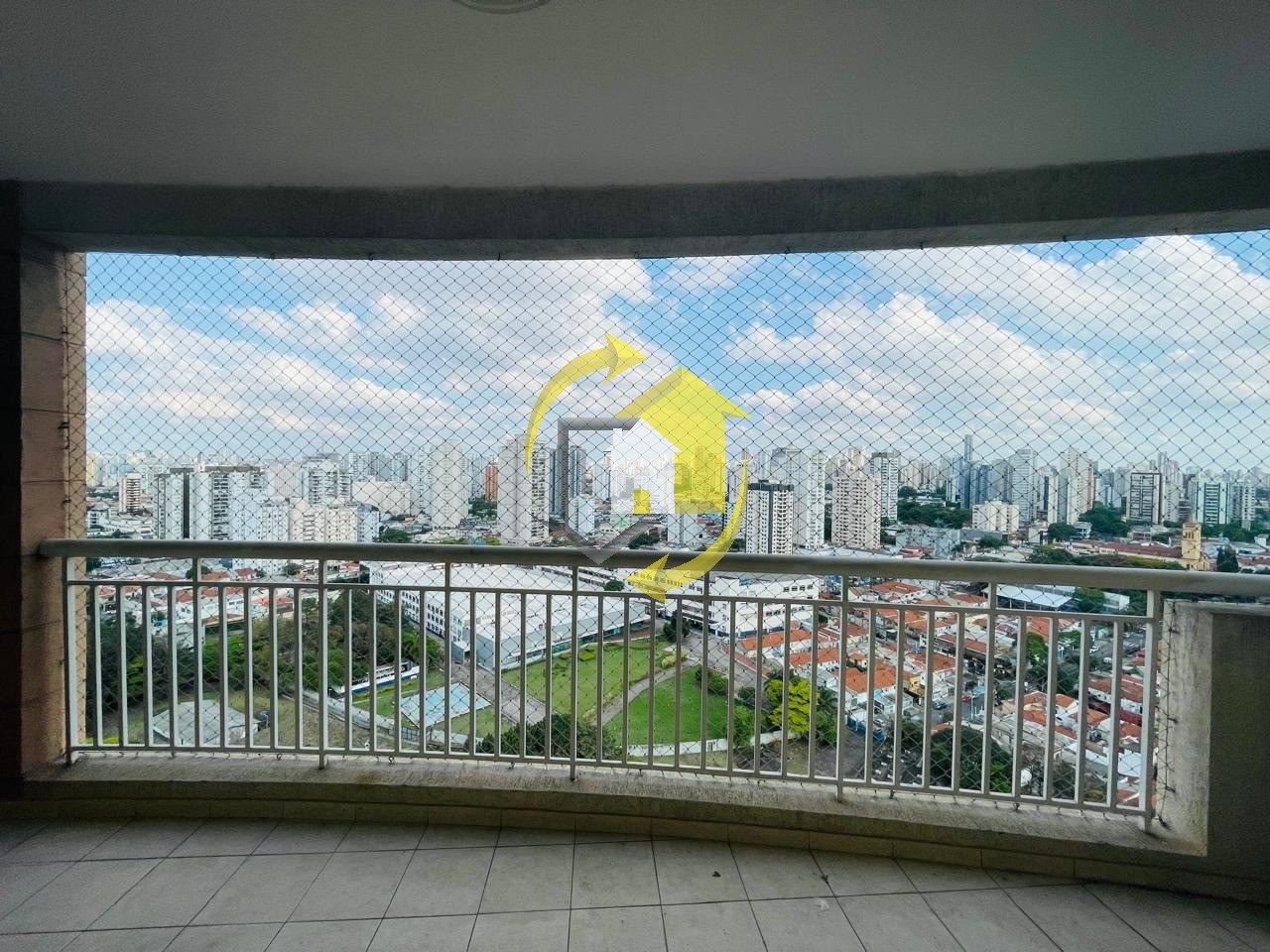 Apartamento para alugar com 3 quartos, 93m² - Foto 41