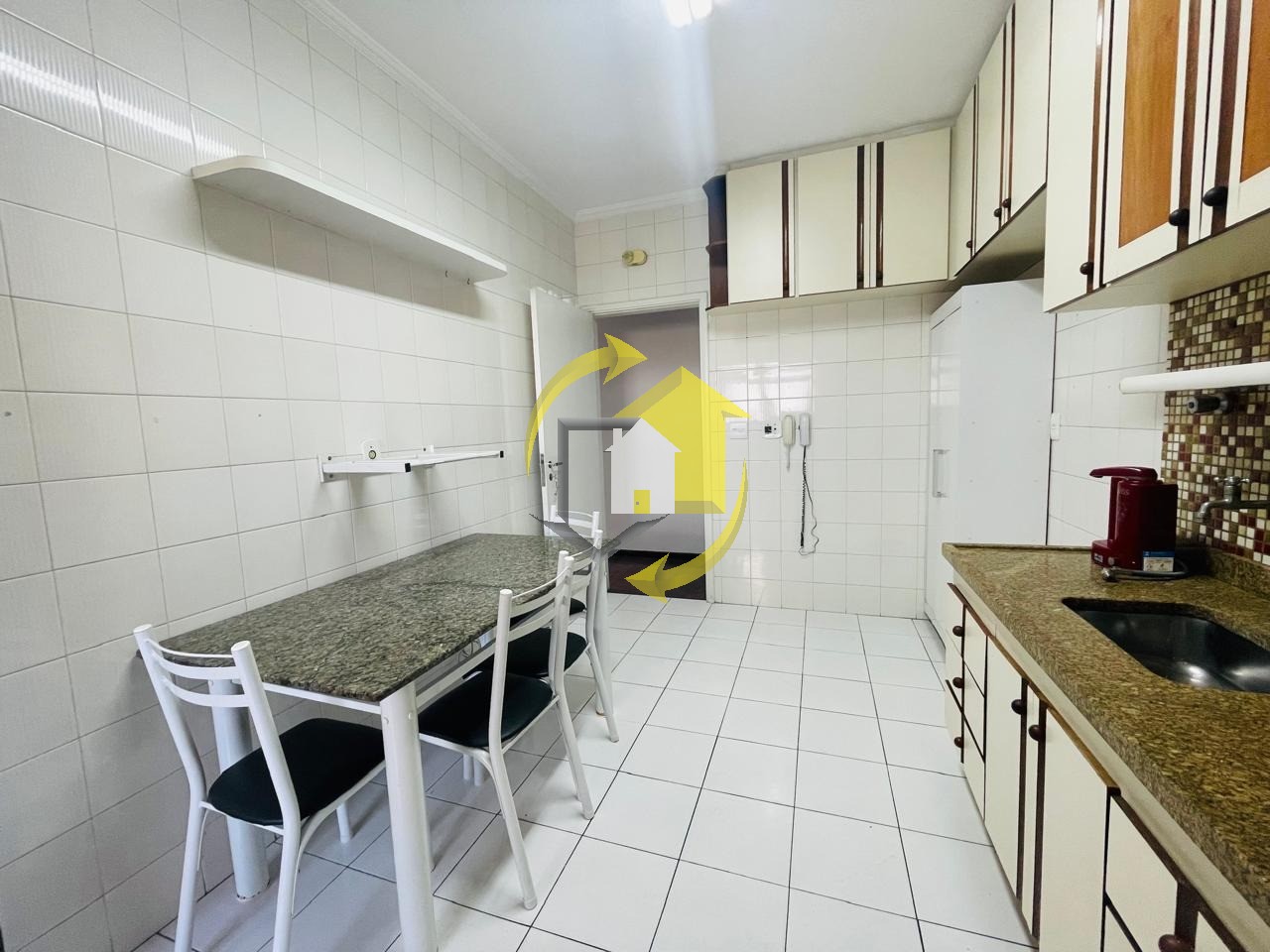 Apartamento à venda e aluguel com 3 quartos, 90m² - Foto 4