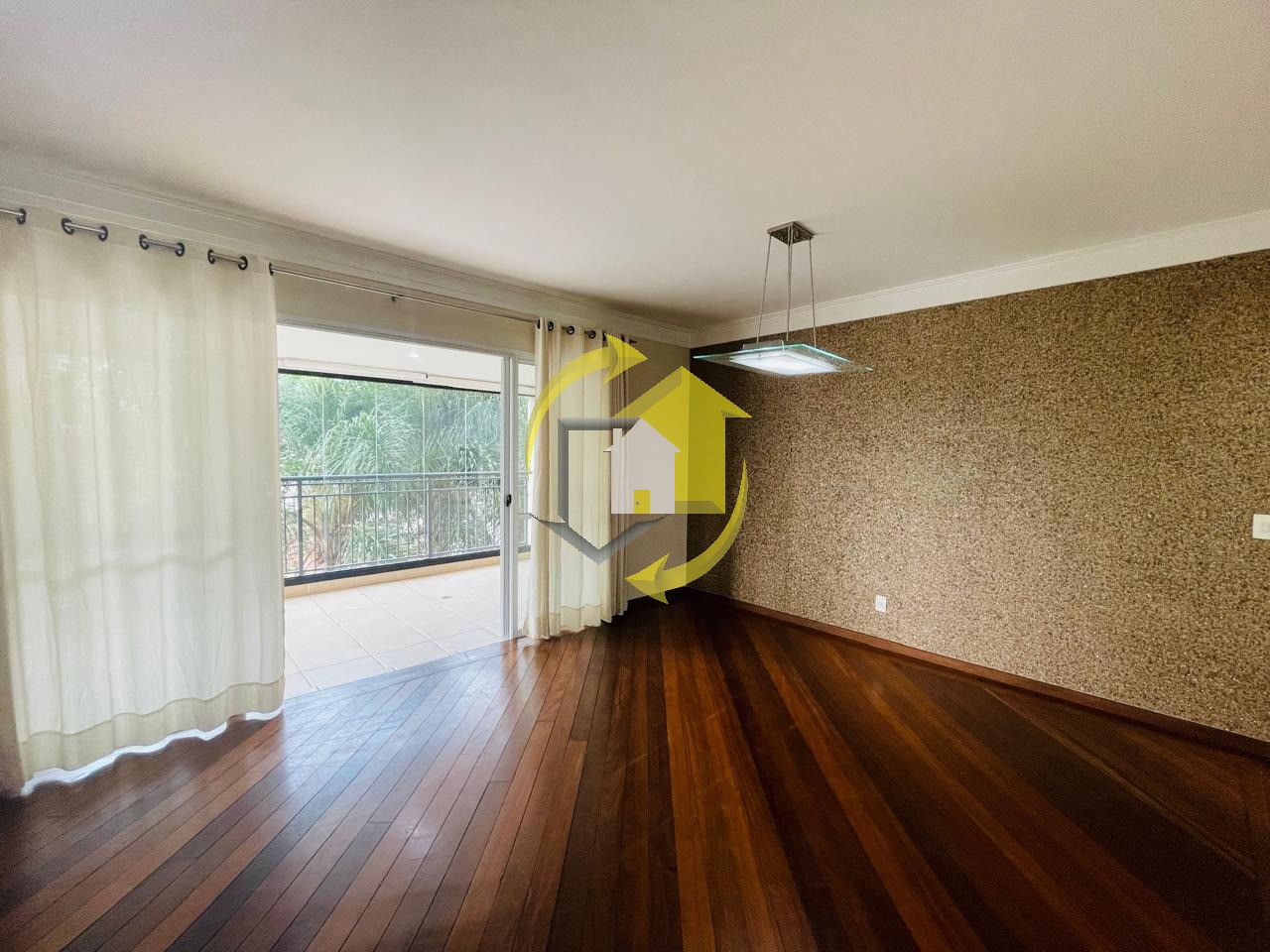 Apartamento para alugar com 3 quartos, 164m² - Foto 1