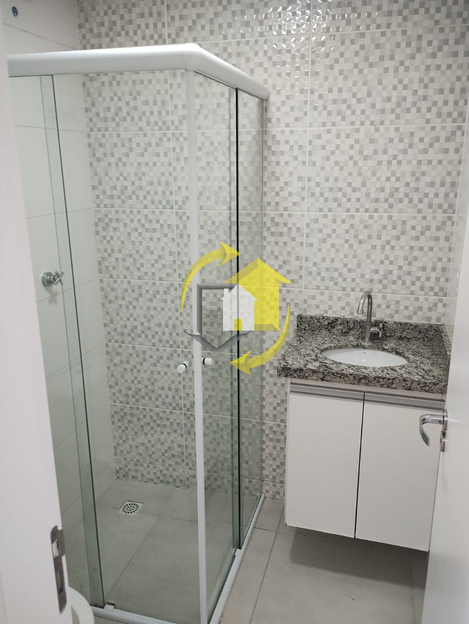 Apartamento para alugar com 2 quartos, 50m² - Foto 15