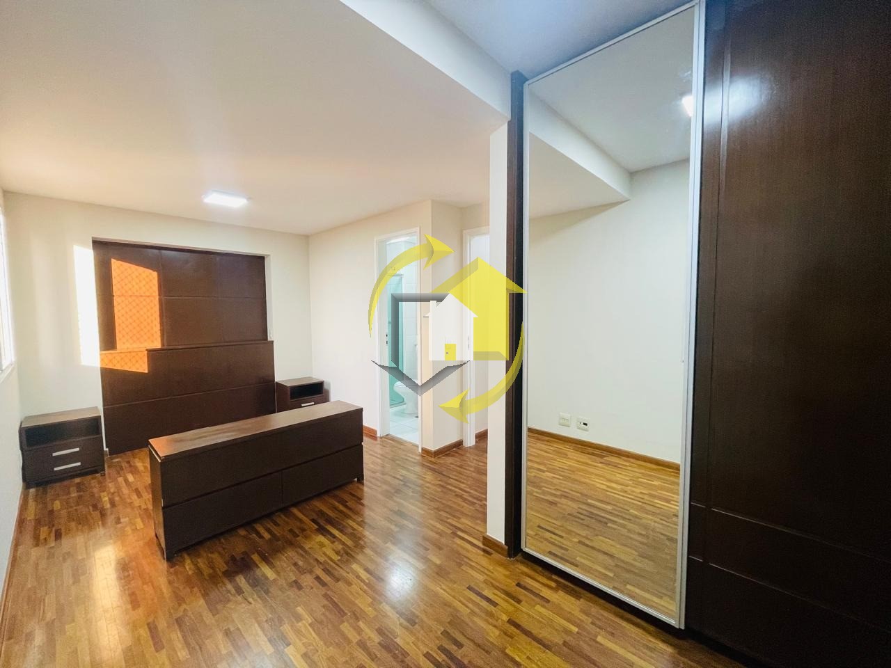 Apartamento para alugar com 2 quartos, 92m² - Foto 24