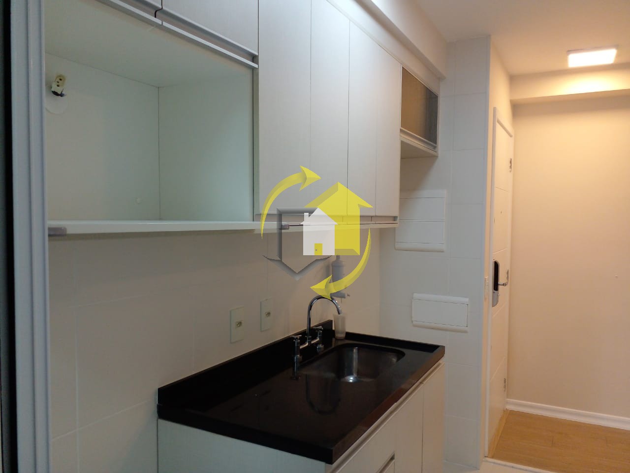 Apartamento à venda e aluguel com 1 quarto, 54m² - Foto 13