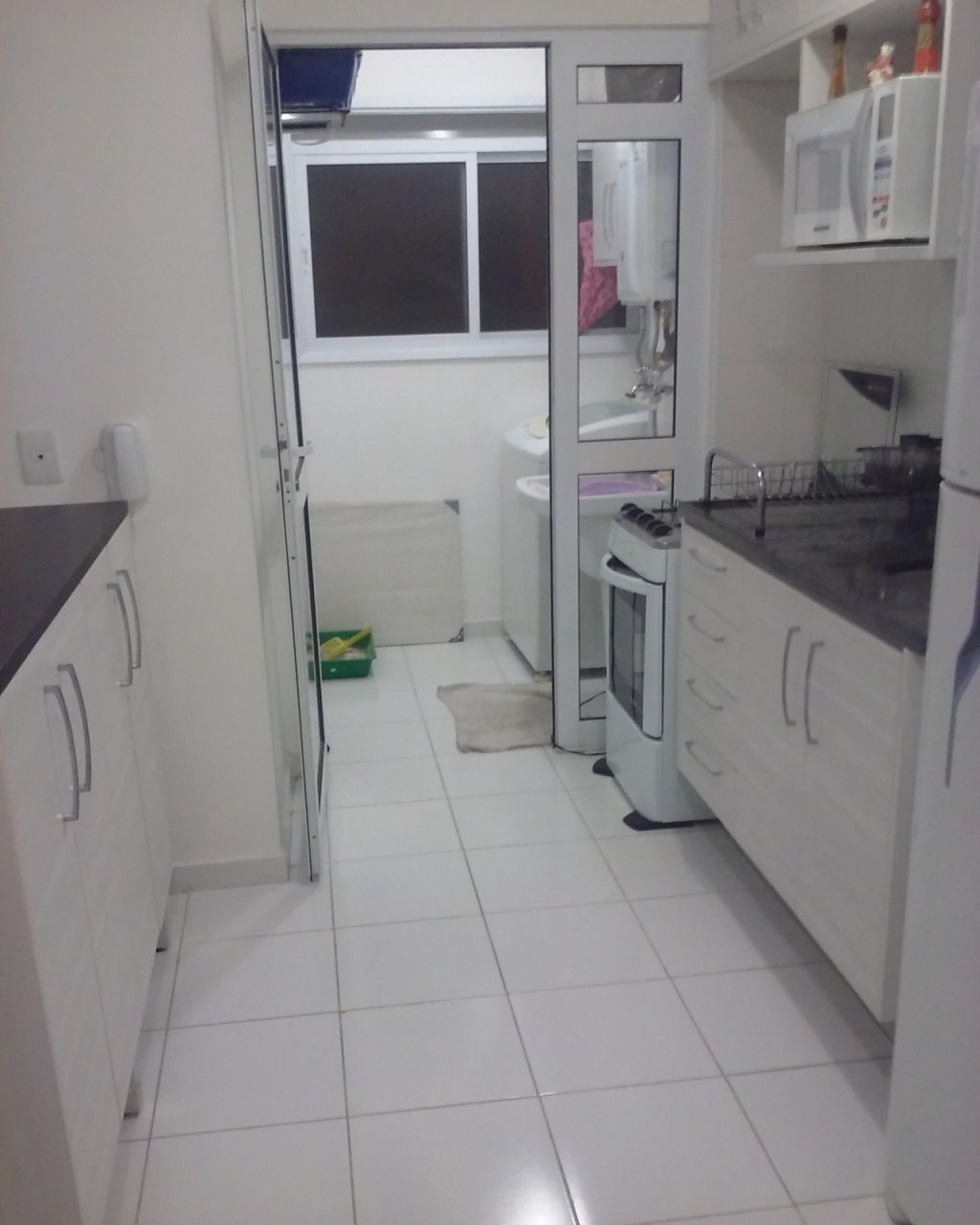 Apartamento à venda com 2 quartos, 64m² - Foto 10