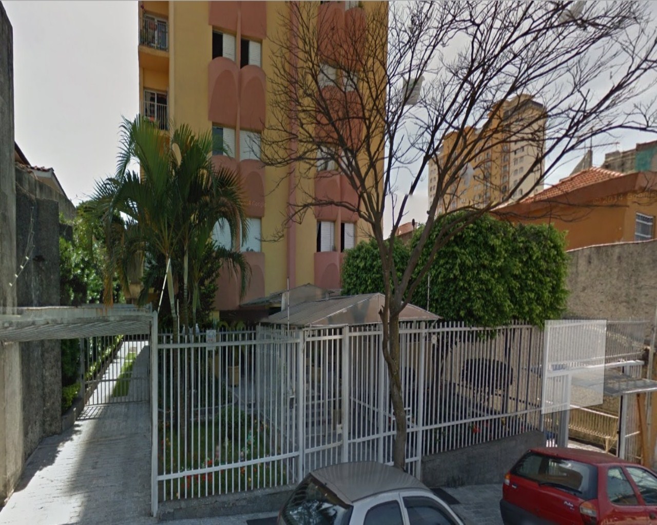 Apartamento à venda com 2 quartos, 65m² - Foto 2