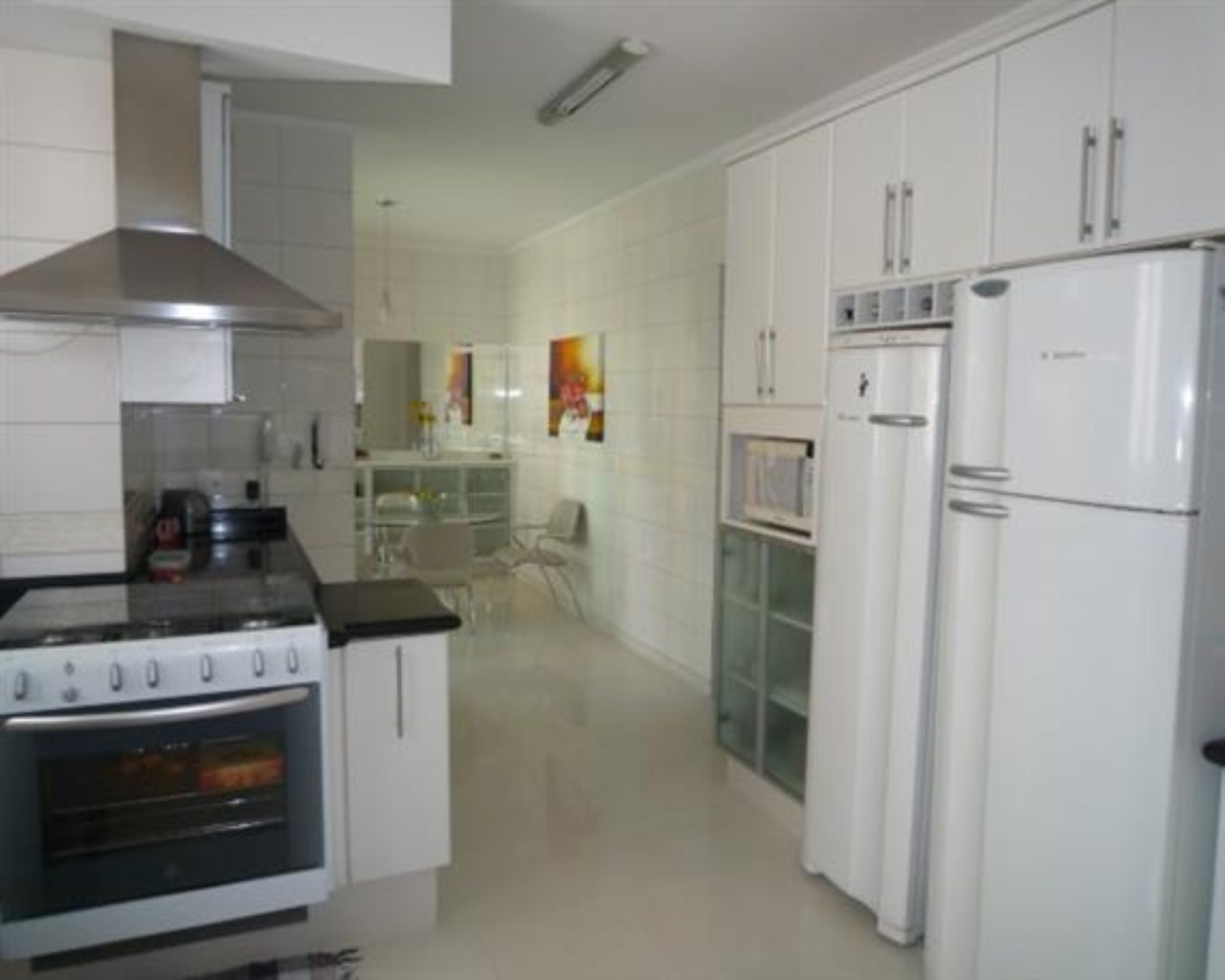 Apartamento à venda com 4 quartos, 250m² - Foto 3