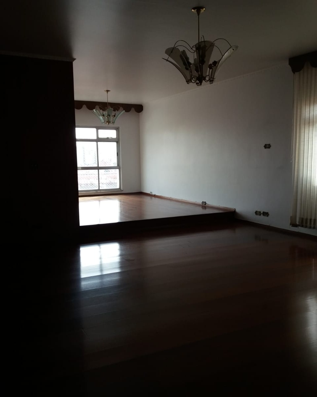 Apartamento à venda com 3 quartos, 165m² - Foto 9