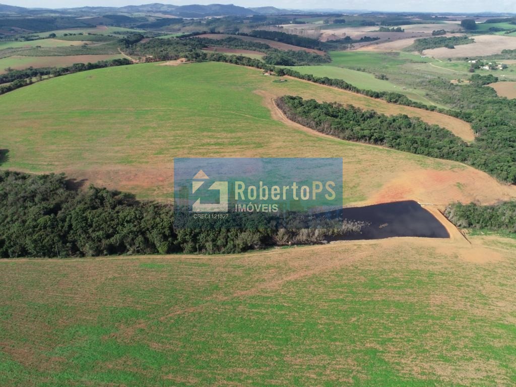 Fazenda/Sítios/Chácaras de 8 quartos, no bairro Centro, em São Gonçalo do Sapucaí | Eu Corretor