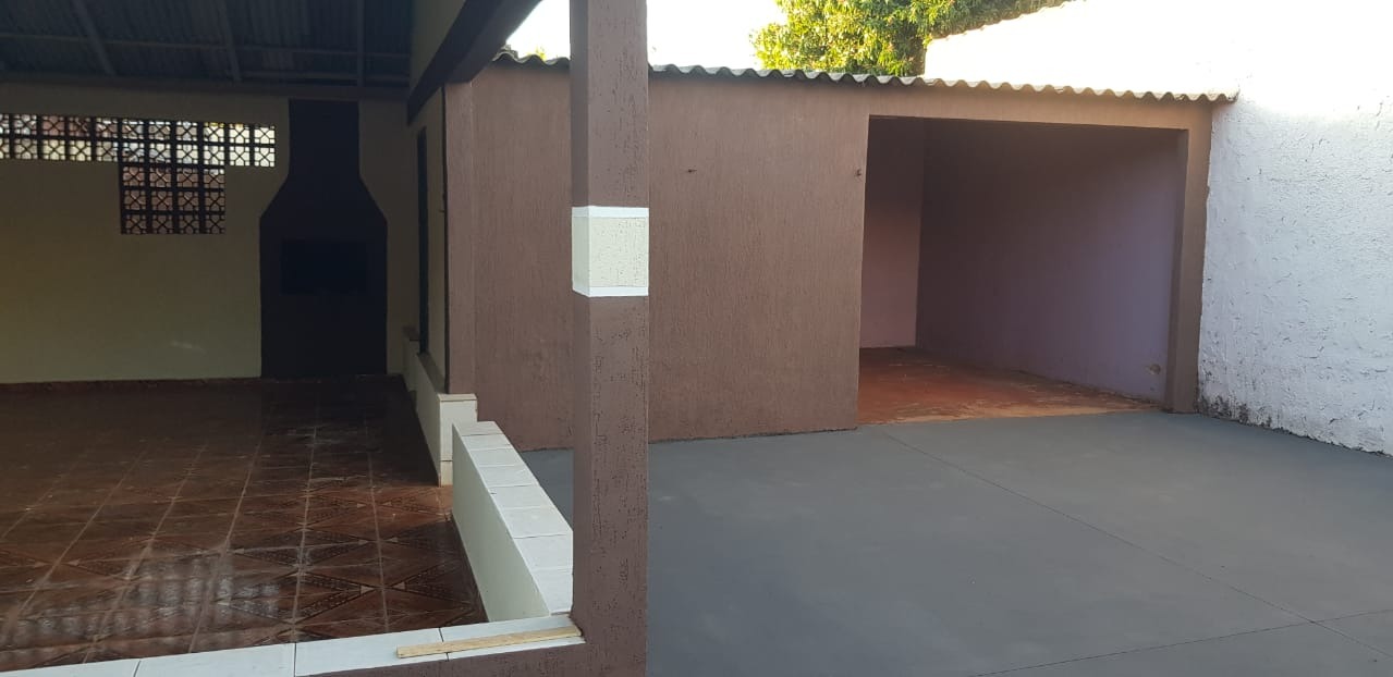 Casa à venda com 4 quartos, 120m² - Foto 13