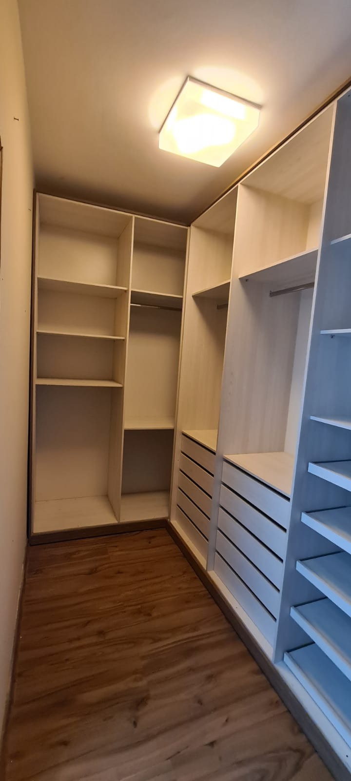 Casa à venda com 3 quartos, 300m² - Foto 4