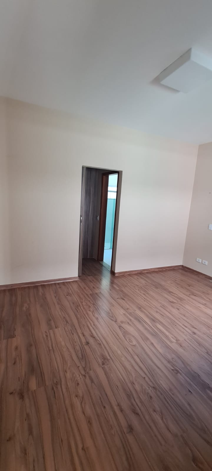 Casa à venda com 3 quartos, 300m² - Foto 2