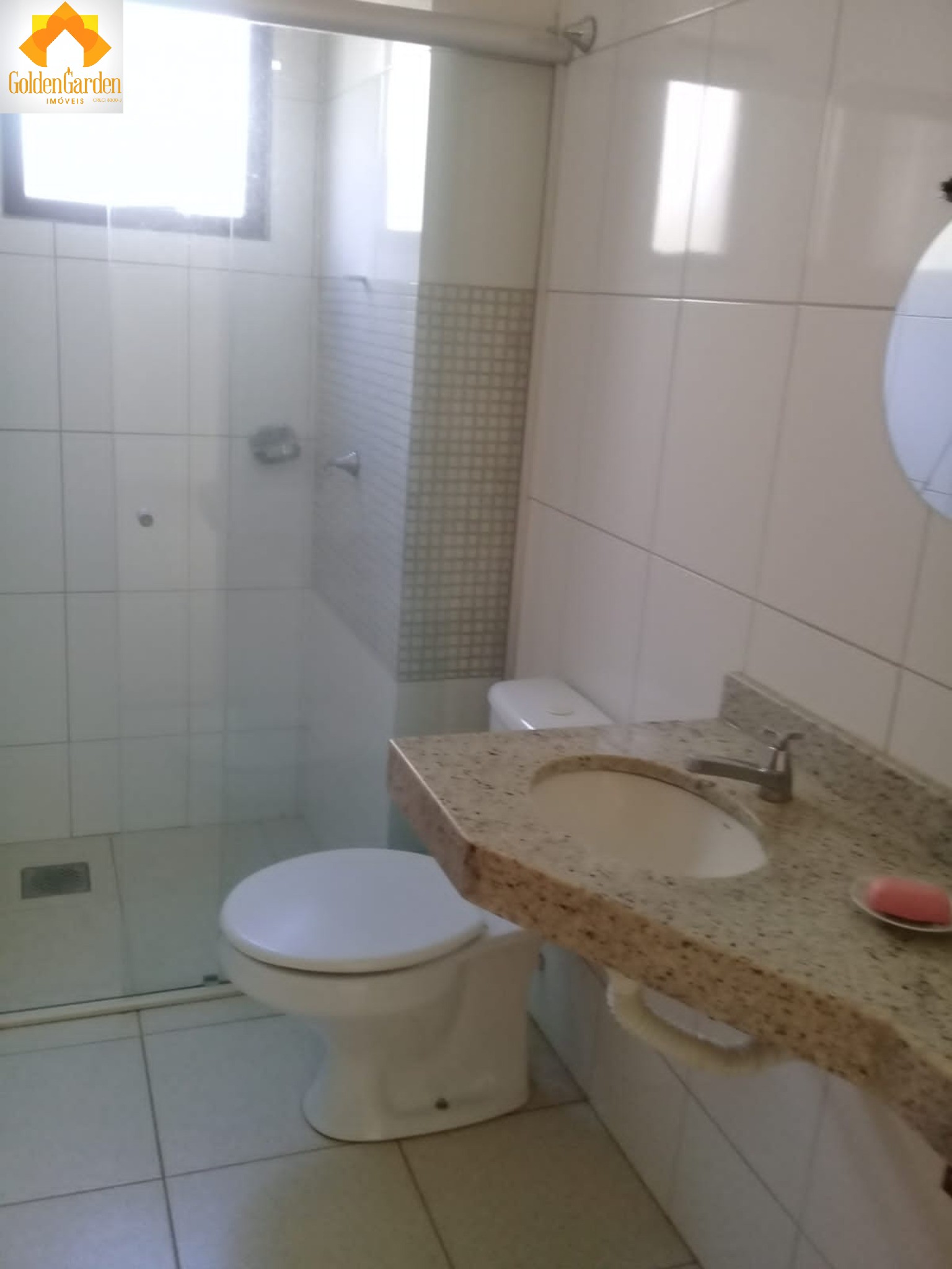 Apartamento à venda com 2 quartos, 67m² - Foto 3