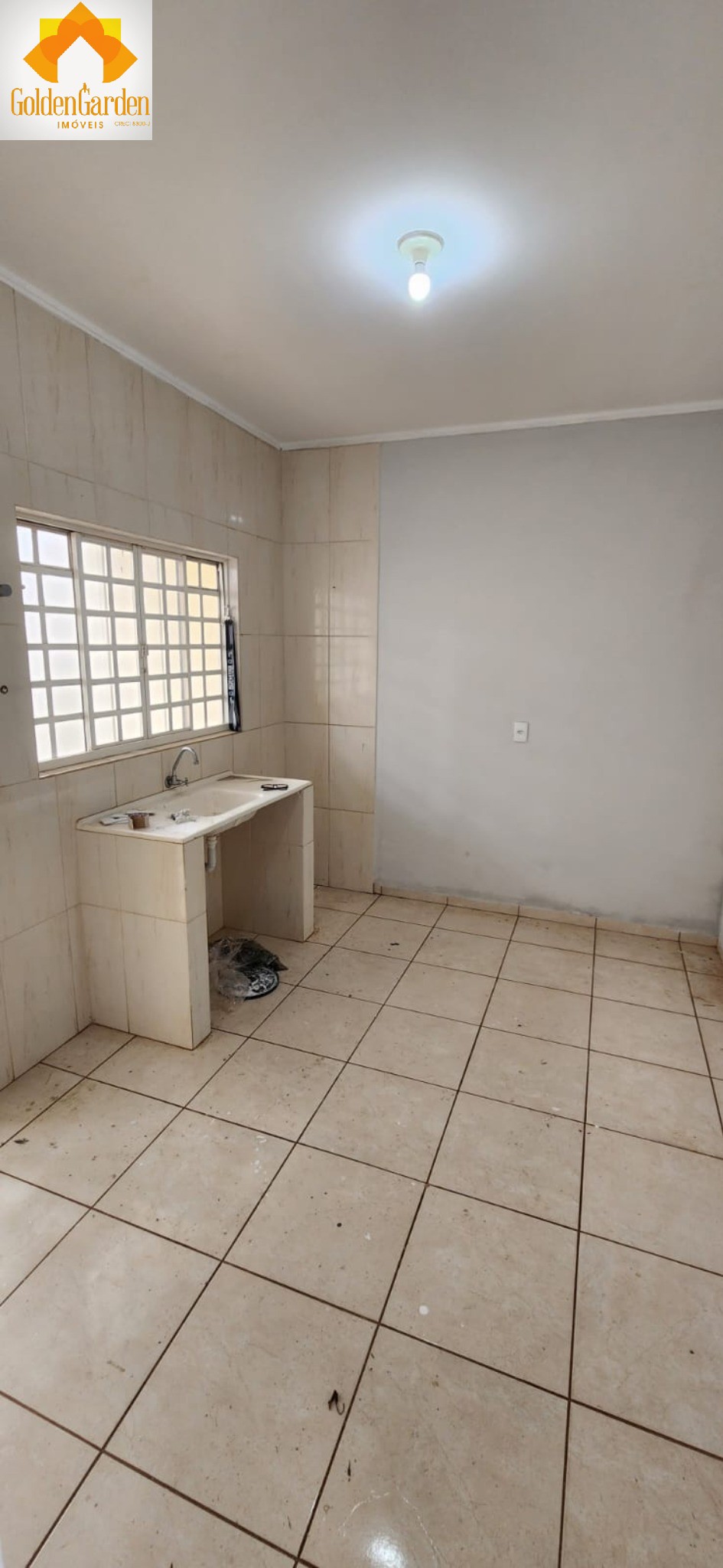 Casa para alugar com 2 quartos, 80m² - Foto 9