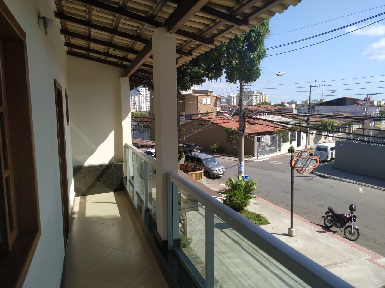 Casa à venda com 2 quartos, 100m² - Foto 2