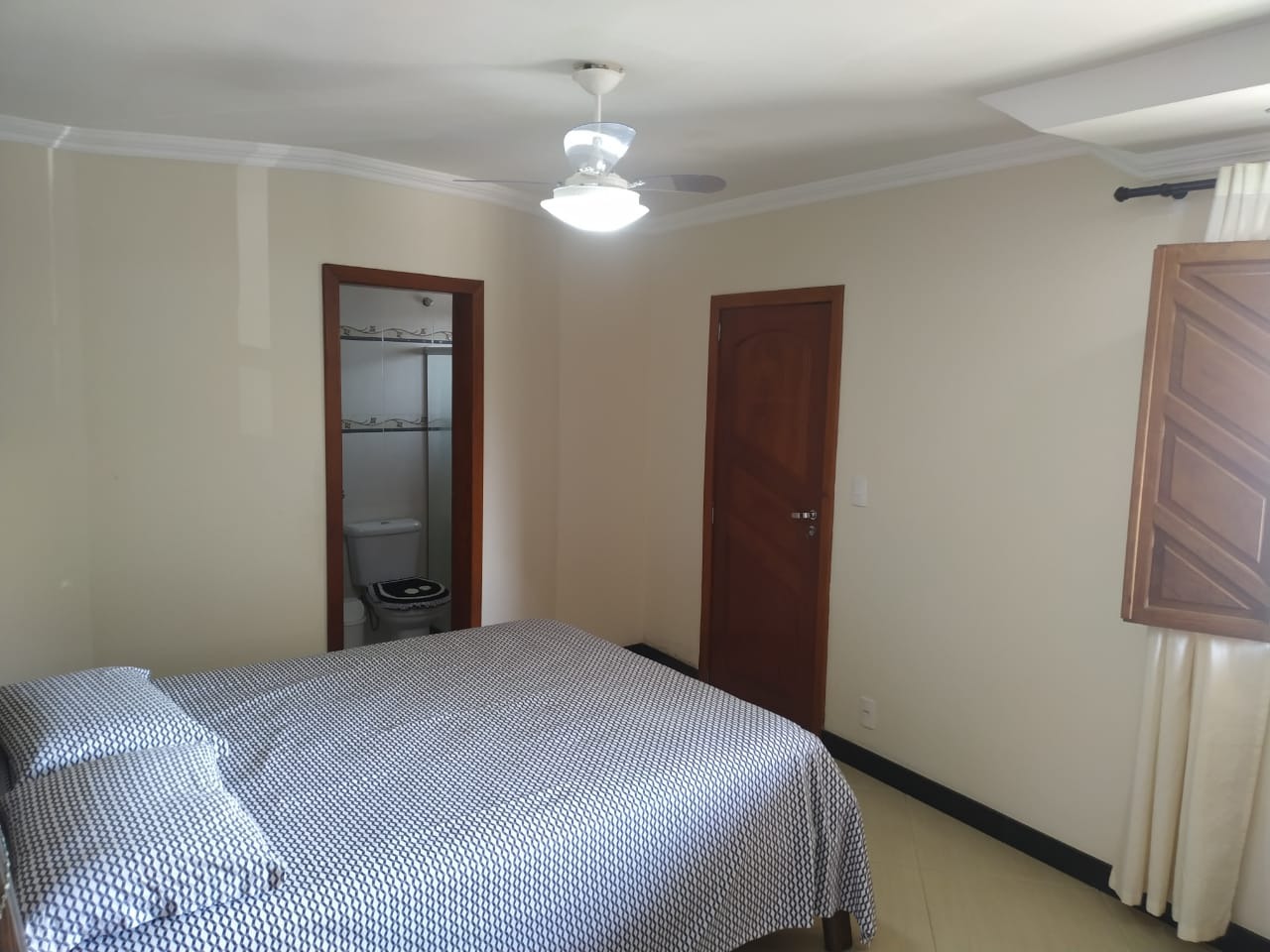 Casa à venda com 2 quartos, 100m² - Foto 8