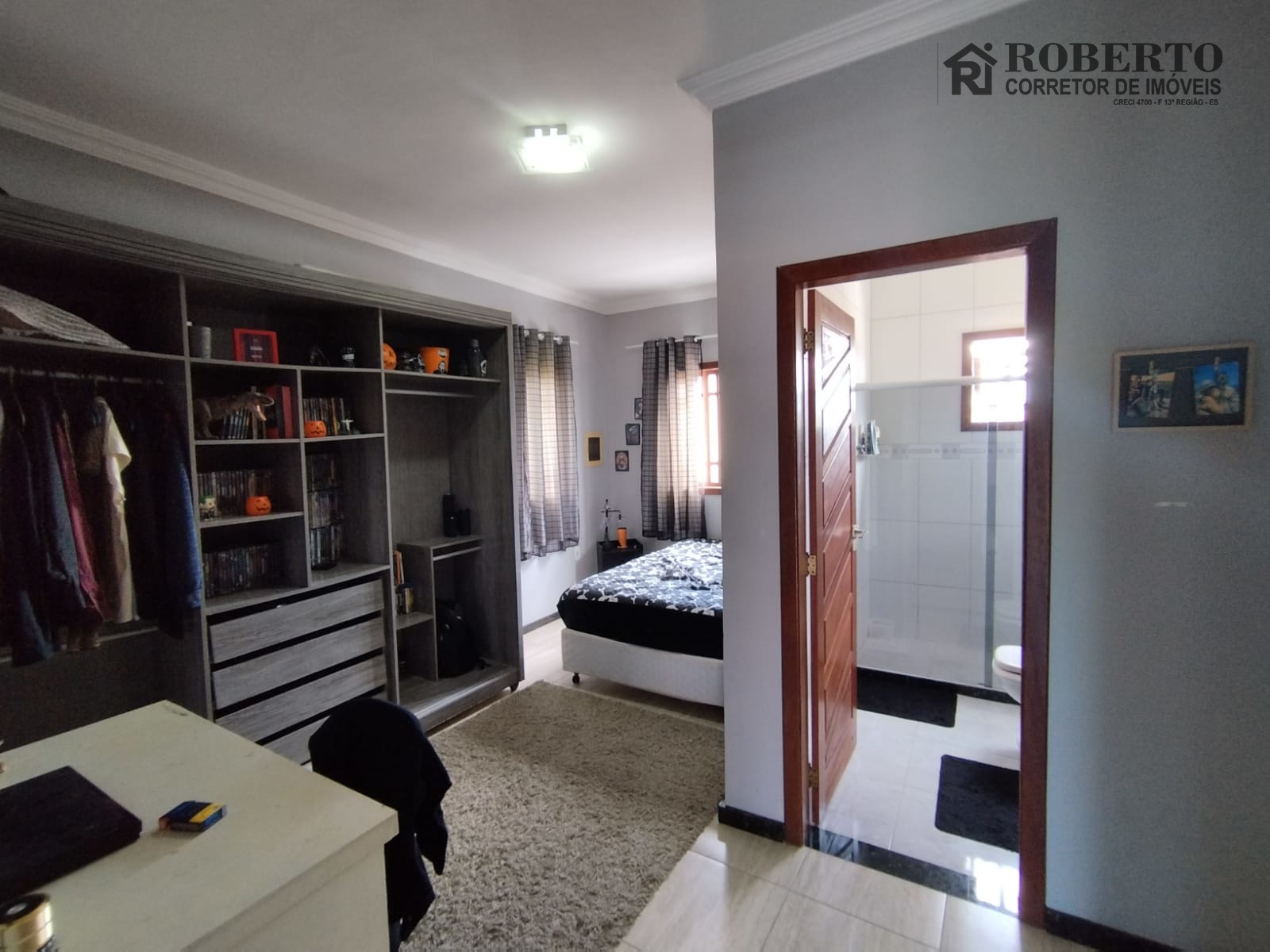 Casa à venda com 4 quartos, 600m² - Foto 8