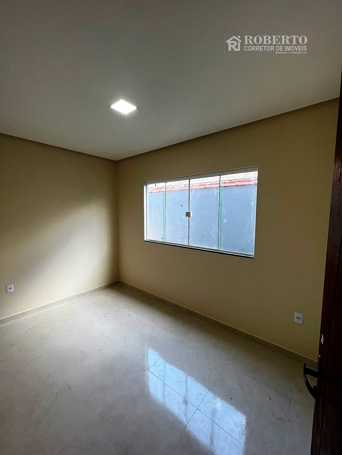 Casa à venda com 4 quartos, 300m² - Foto 14