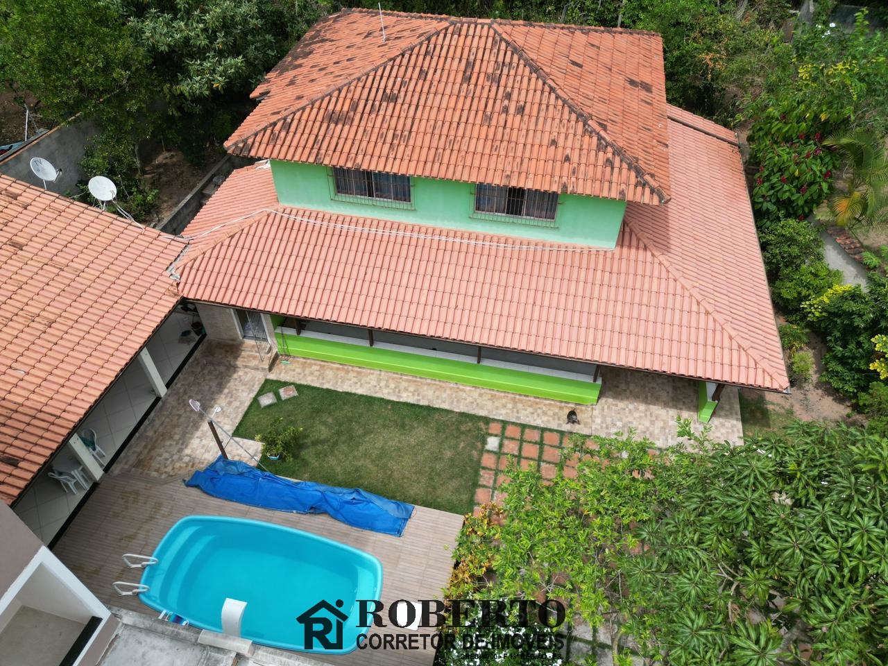 Casa para Comprar em NOVA ALMEIDA - SERRA - ES