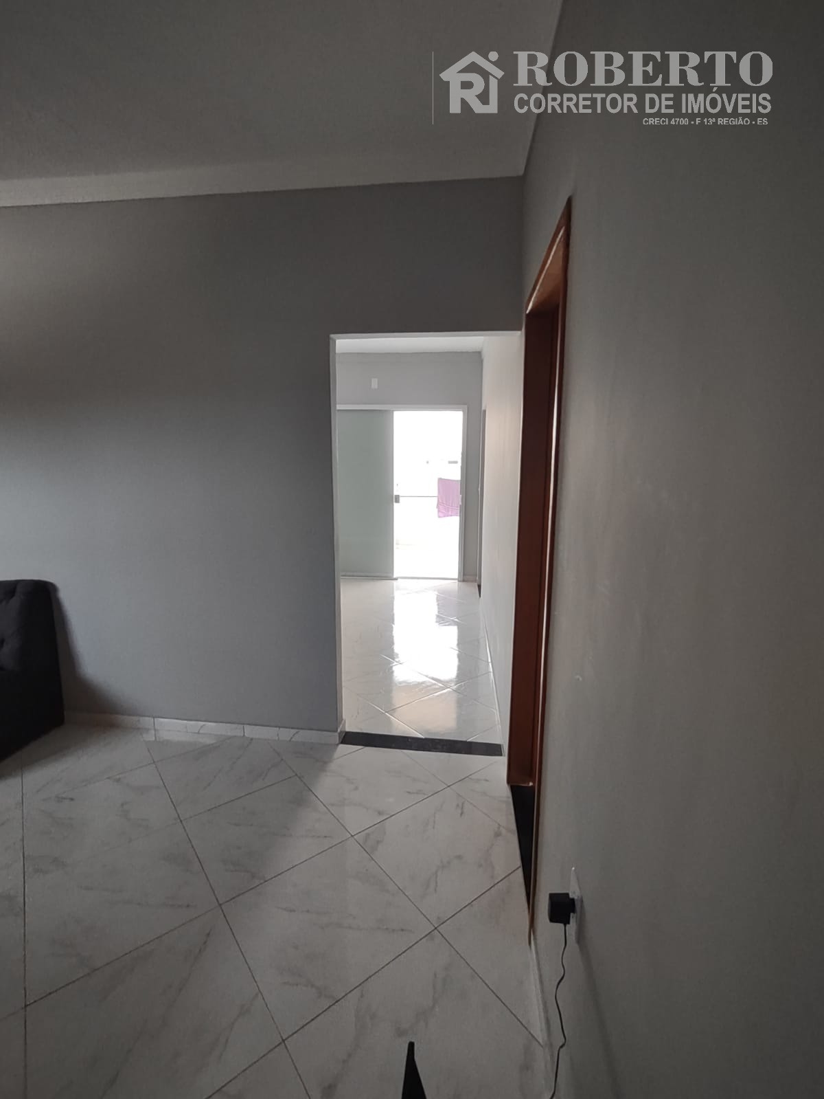 Casa à venda com 2 quartos, 300m² - Foto 7