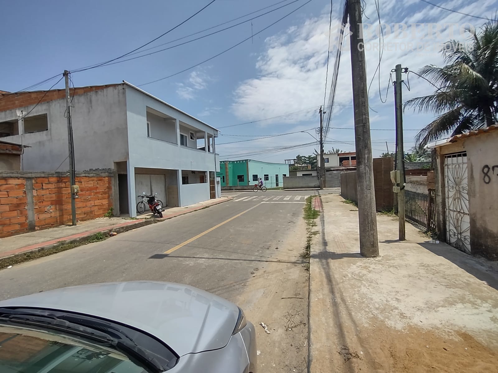 Casa à venda com 2 quartos, 300m² - Foto 3