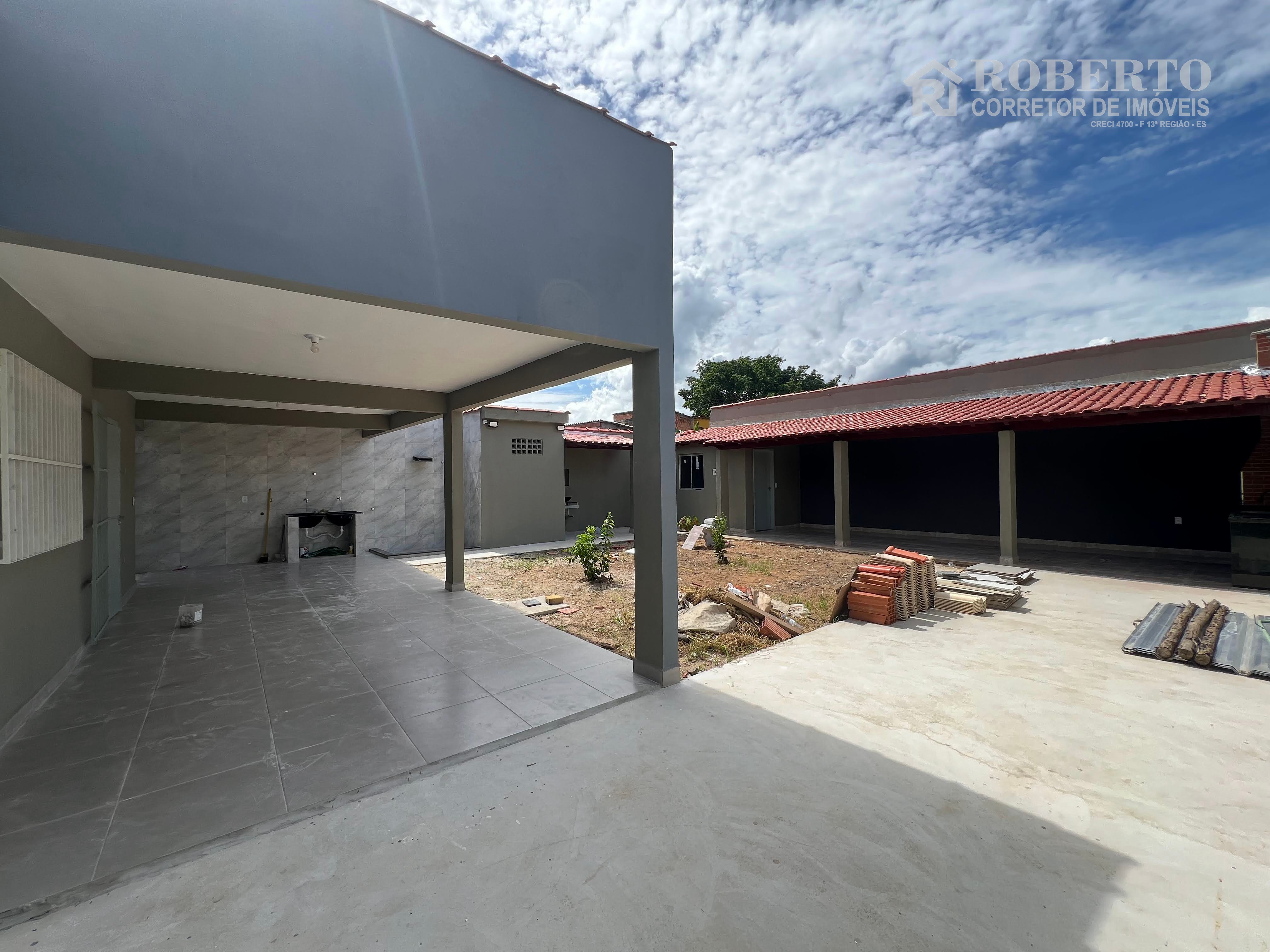 Casa à venda com 3 quartos, 300m² - Foto 2