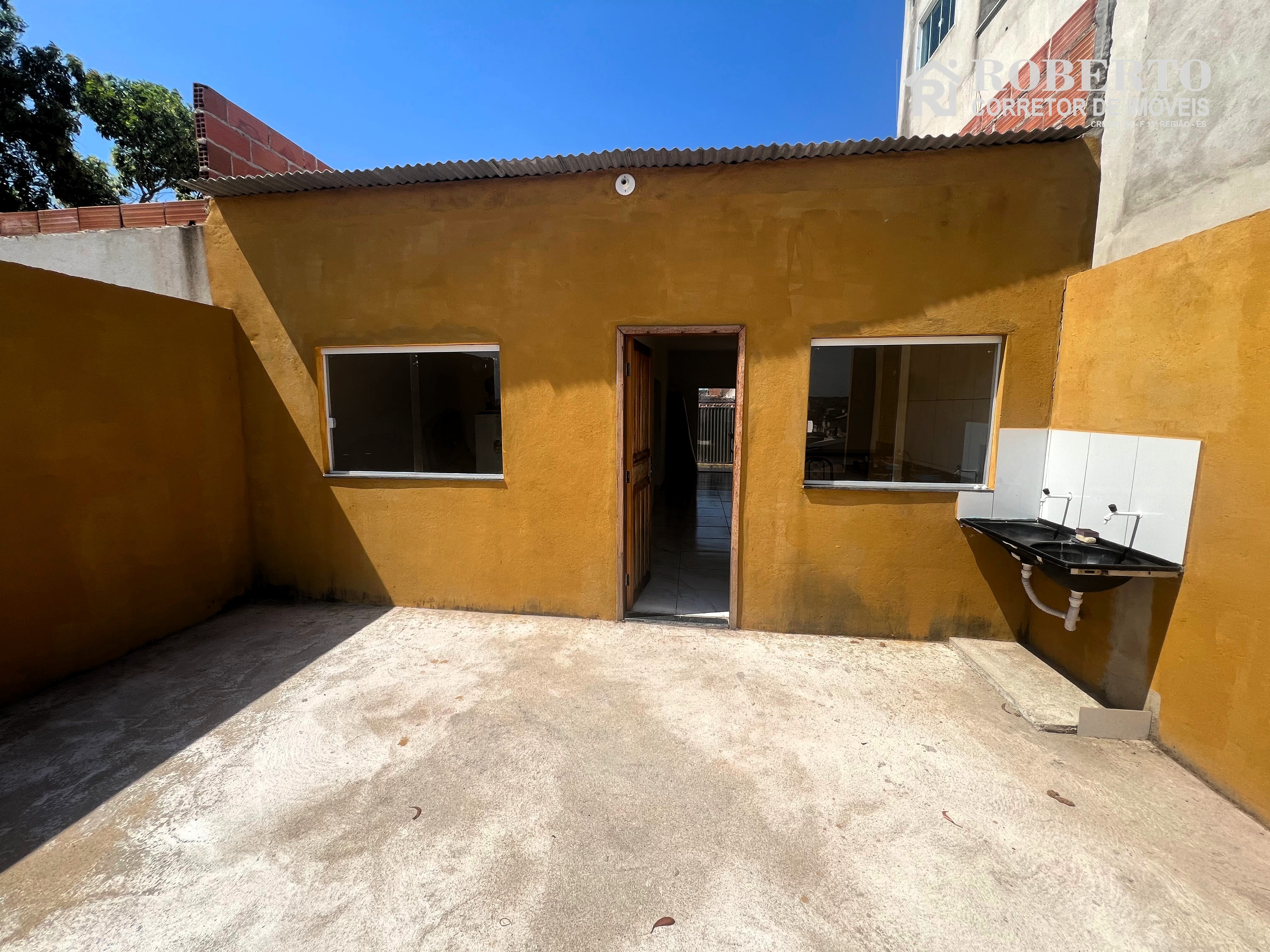 Casa à venda com 2 quartos, 100m² - Foto 3