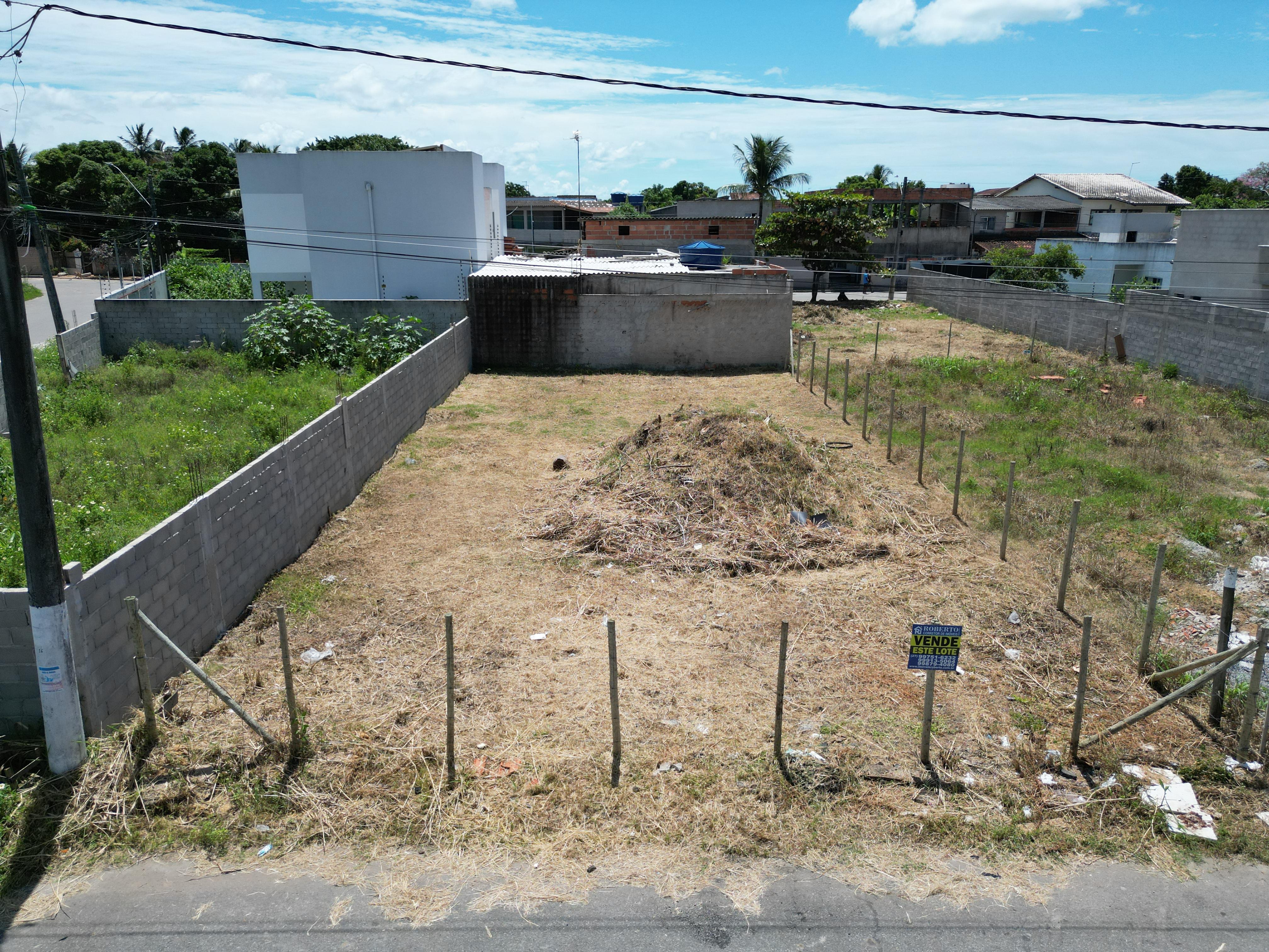 Terreno à venda, 300m² - Foto 1