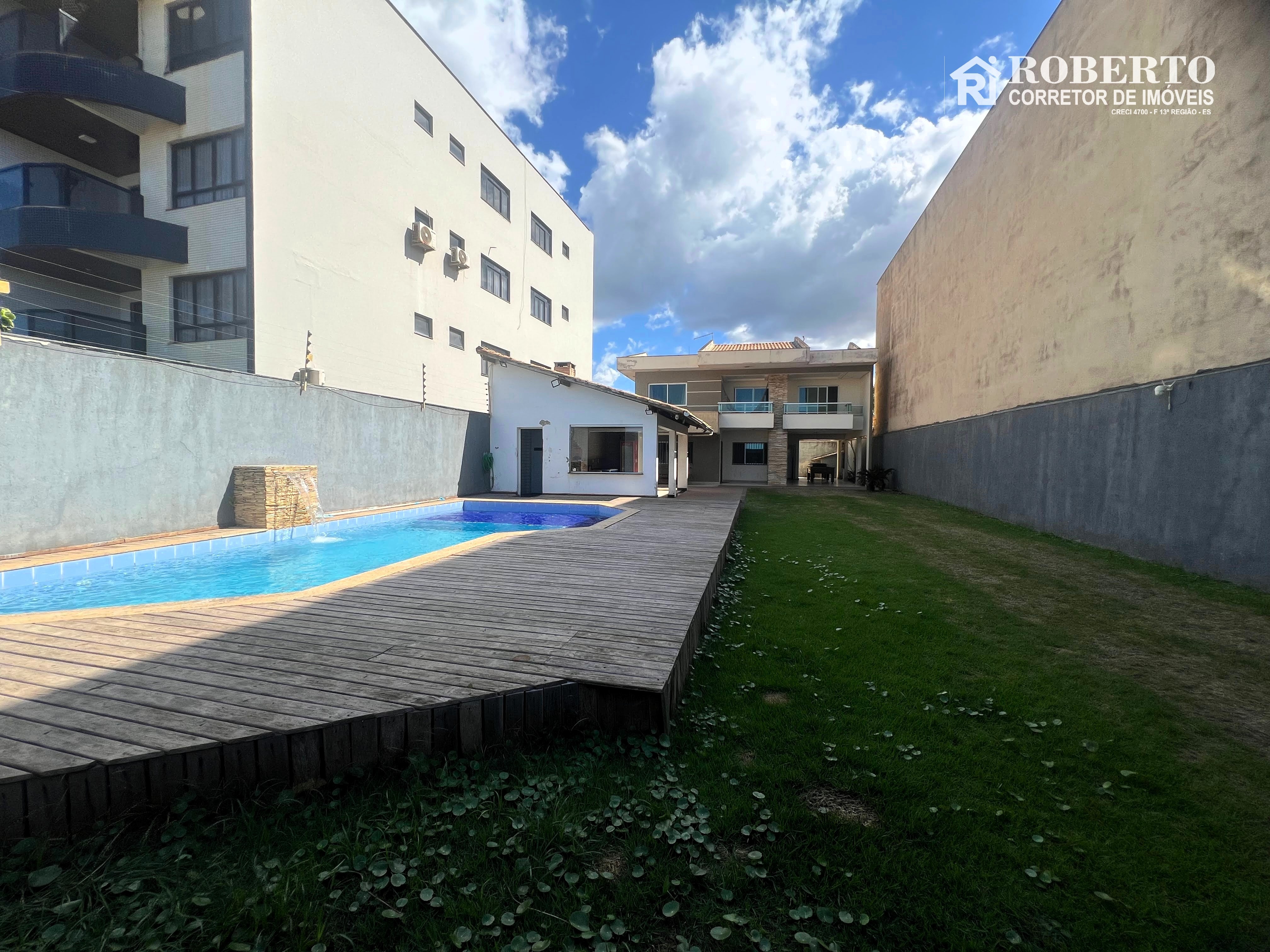 Casa à venda com 5 quartos, 500m² - Foto 3