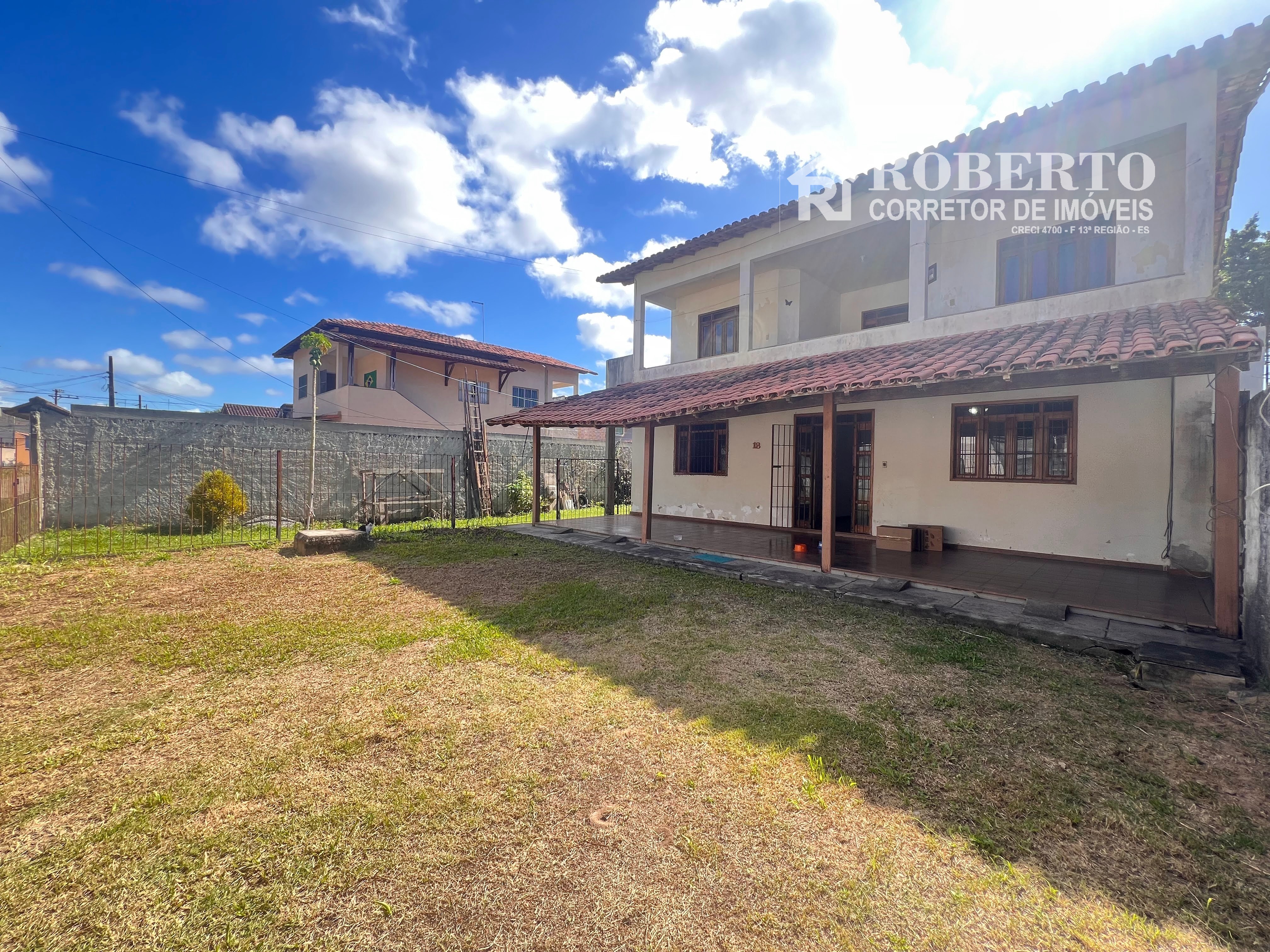 Casa, 5 quartos, 300 m² - Foto 1