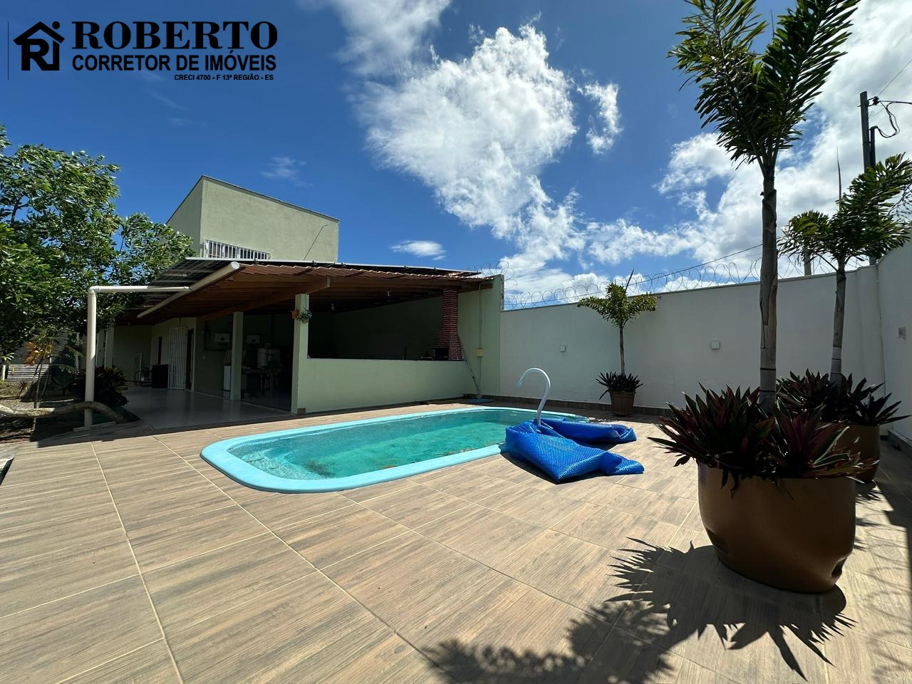 Casa, 2 quartos, 580 m² - Foto 1