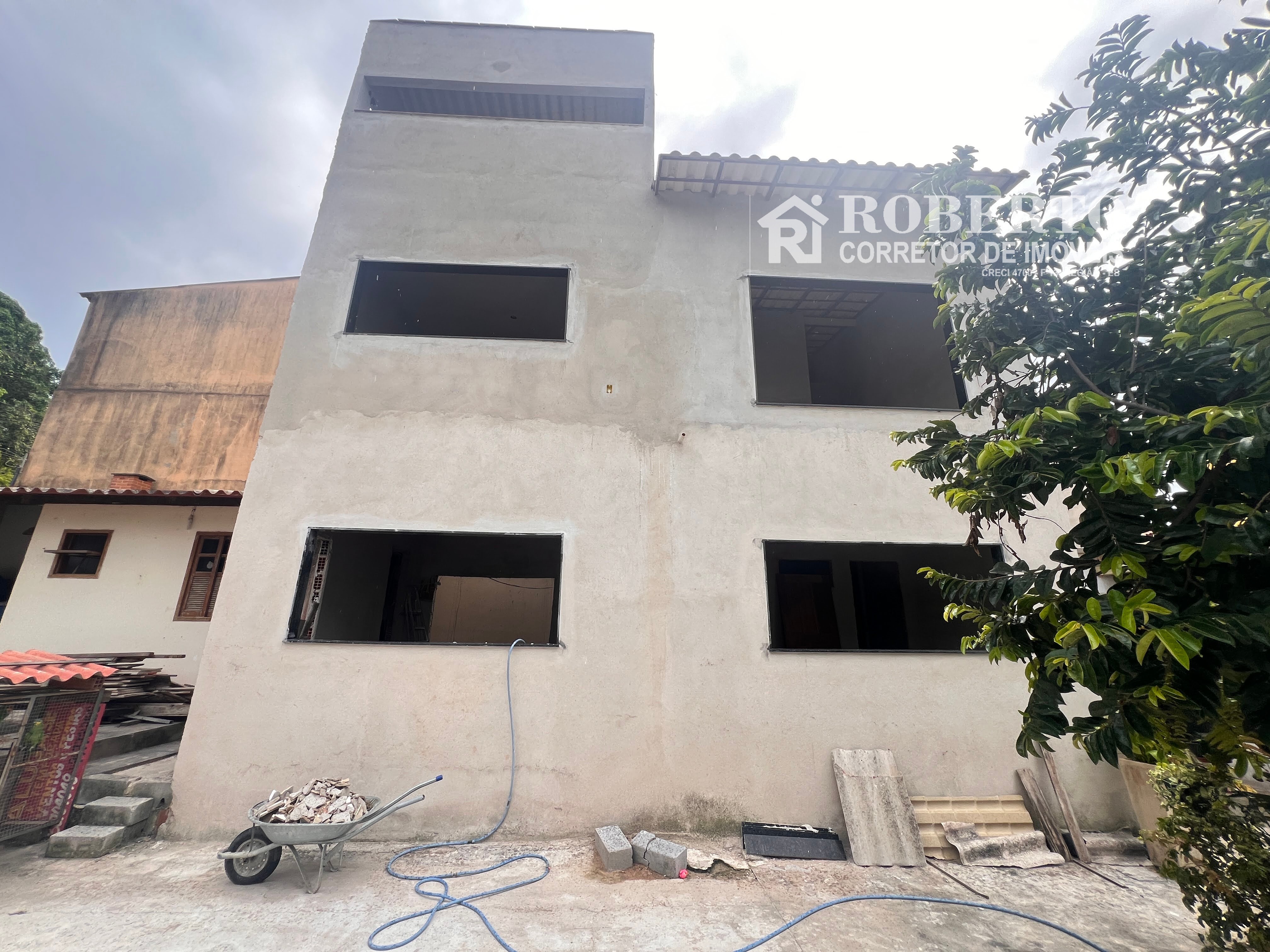 Casa, 5 quartos, 360 m² - Foto 2
