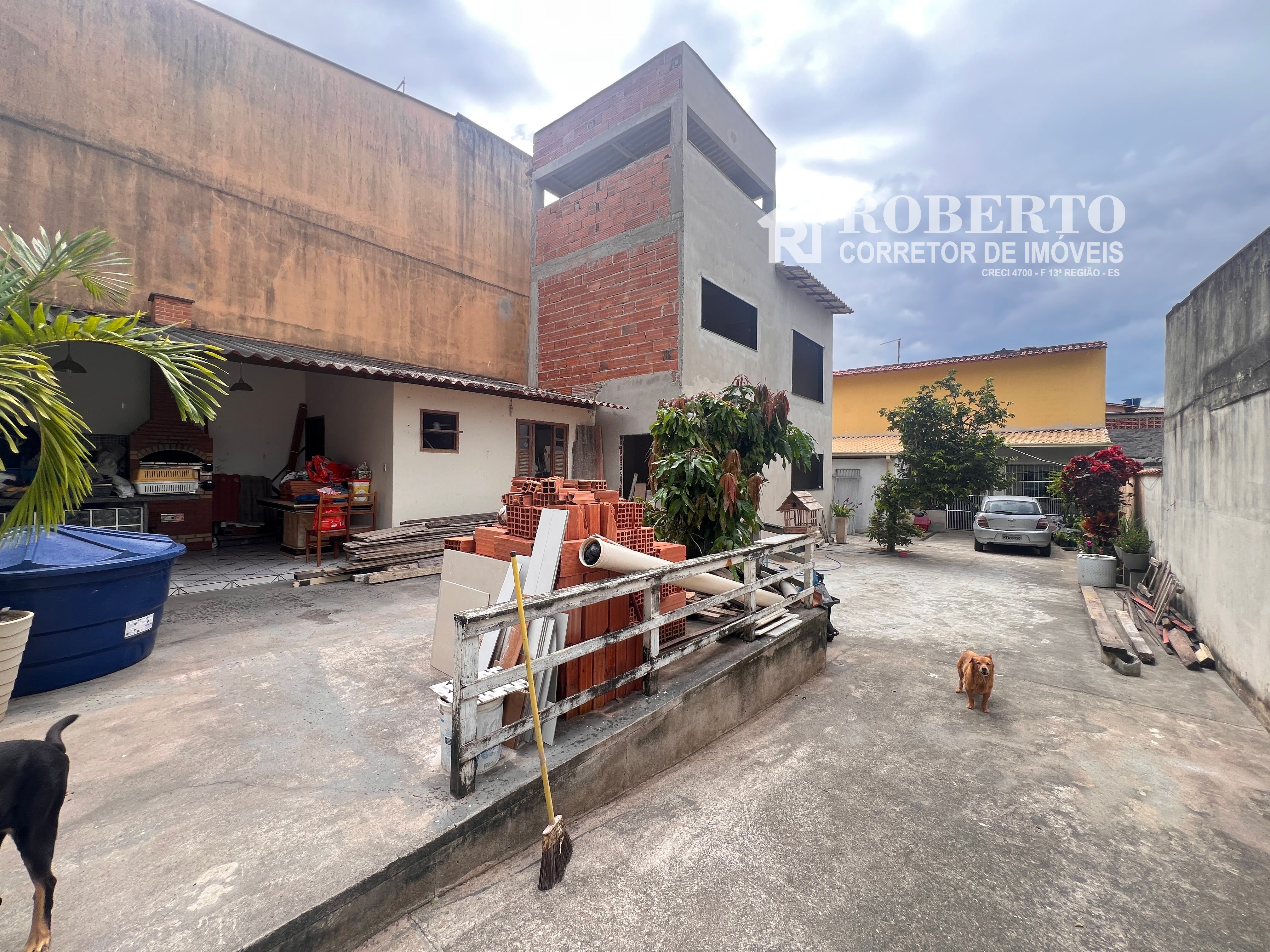 Casa, 5 quartos, 360 m² - Foto 1
