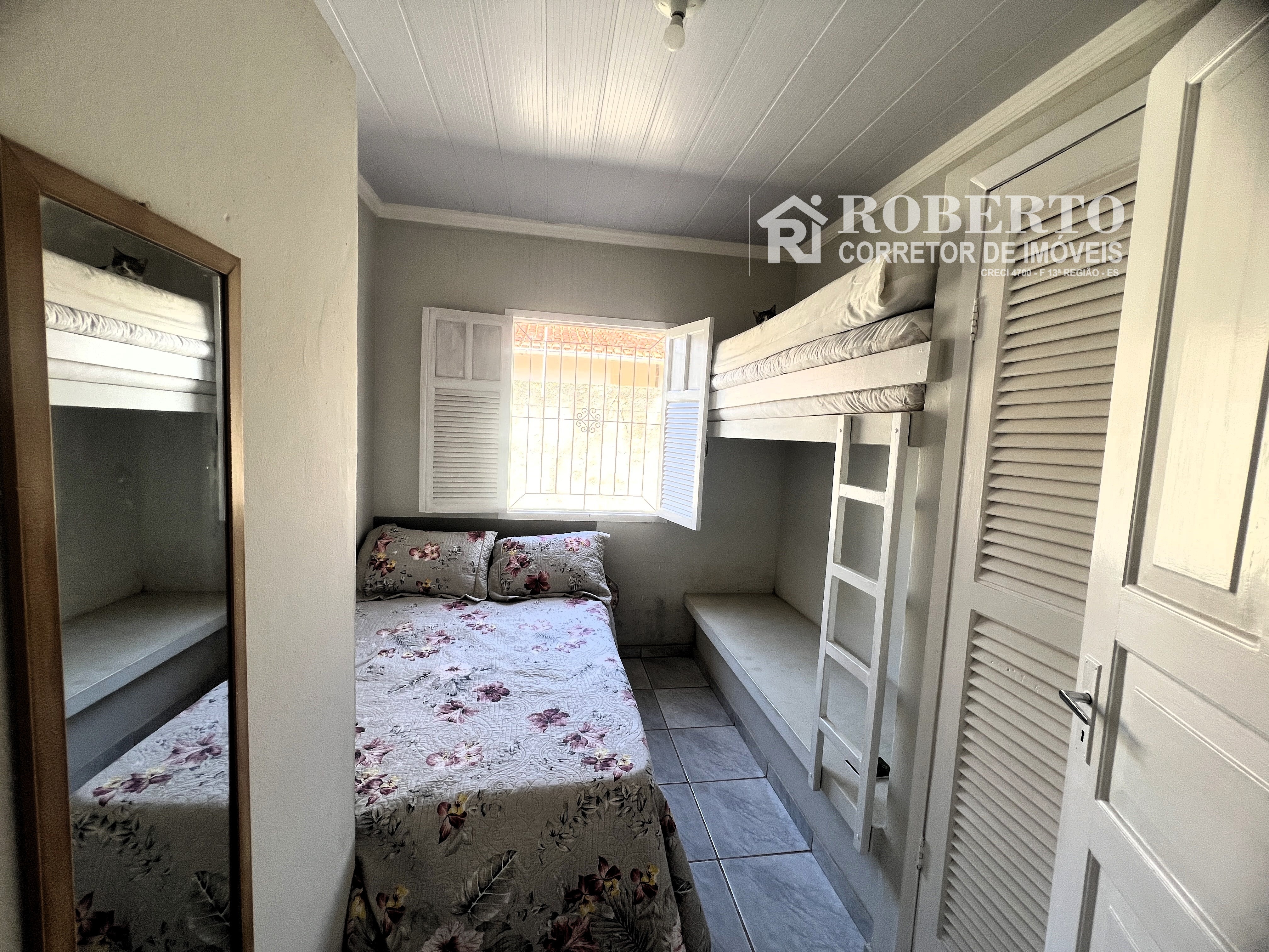 Casa, 4 quartos, 240 m² - Foto 10