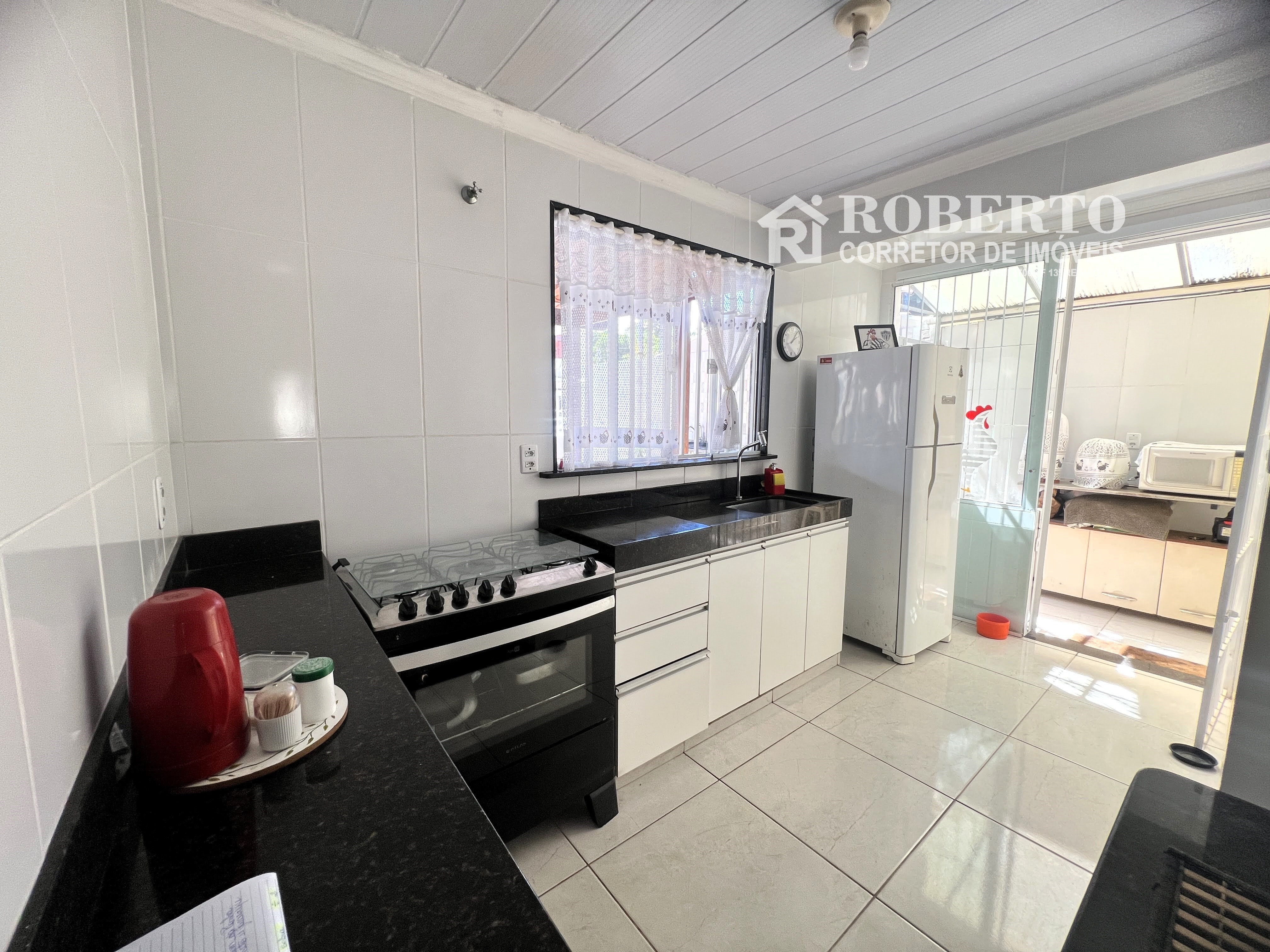 Casa, 4 quartos, 240 m² - Foto 6
