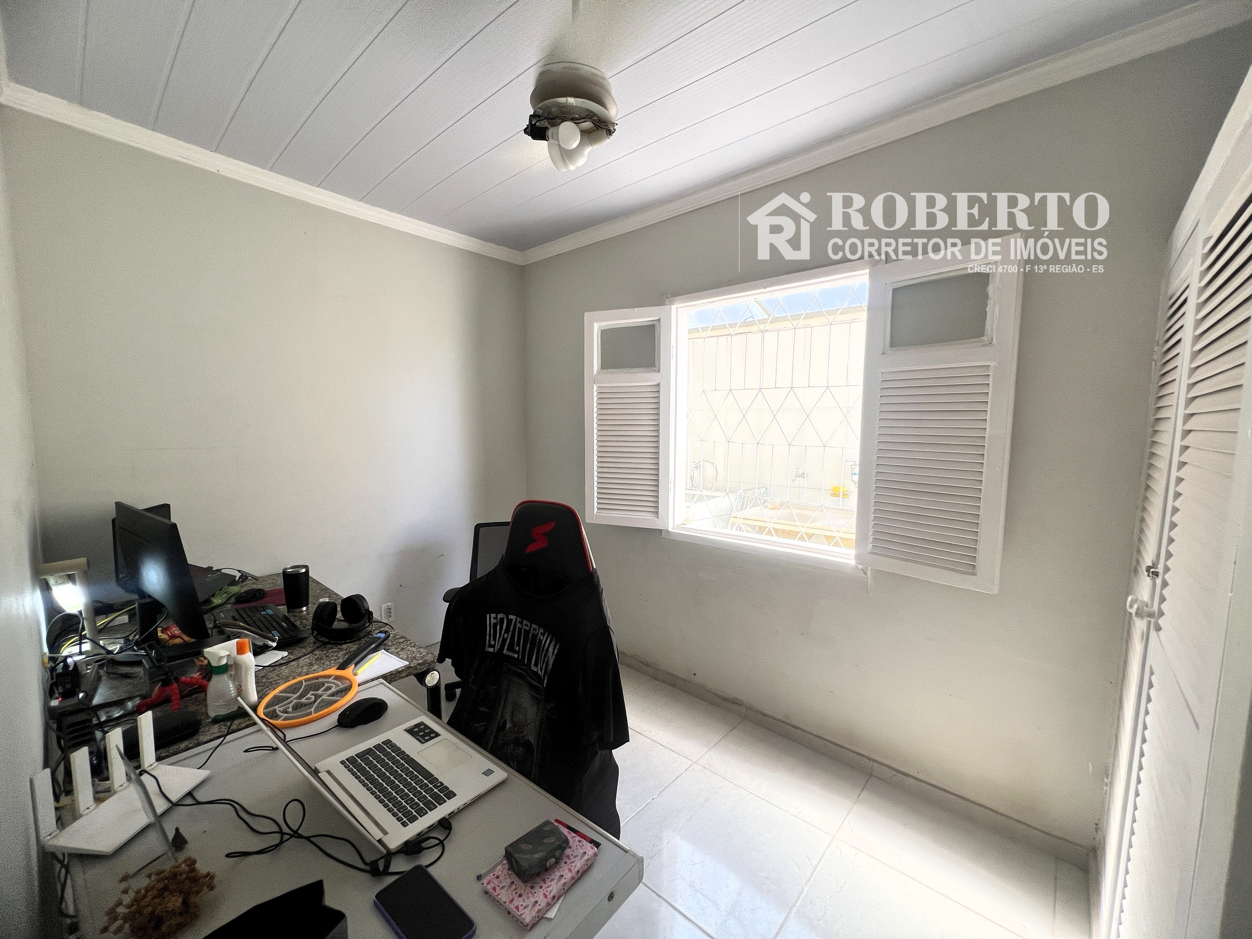 Casa, 4 quartos, 240 m² - Foto 13