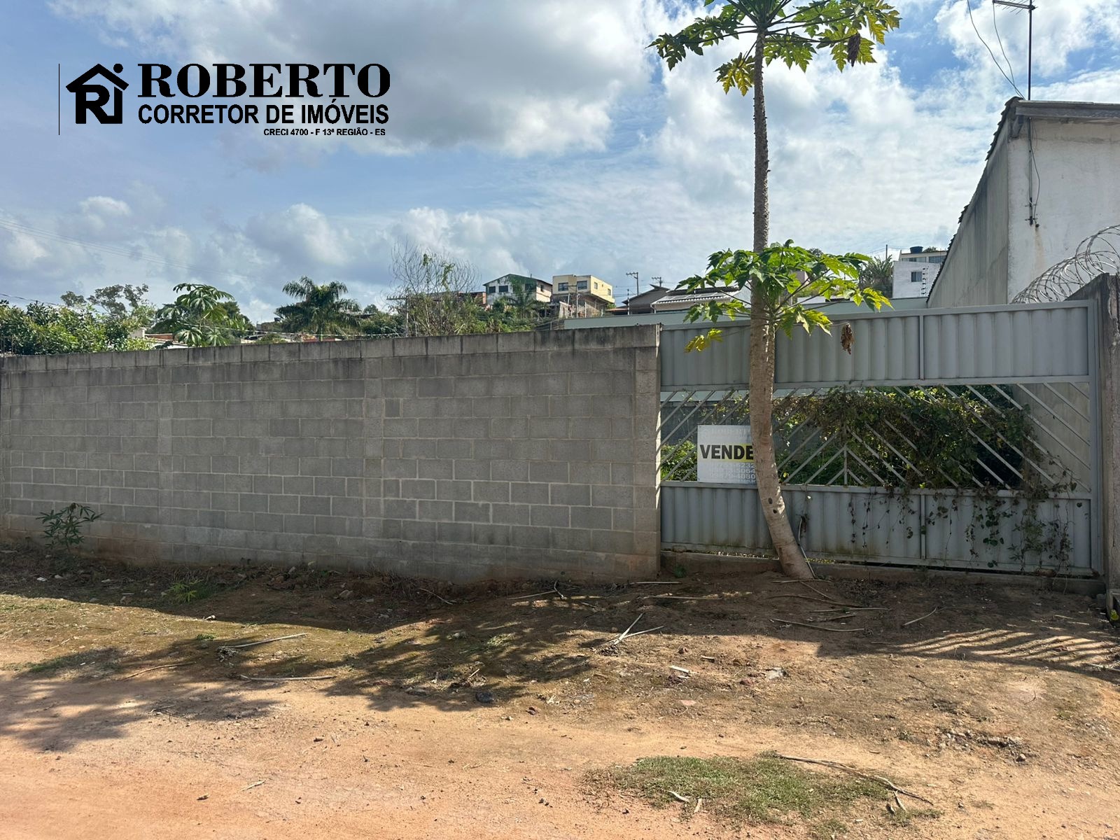 Terreno, 240 m² - Foto 1