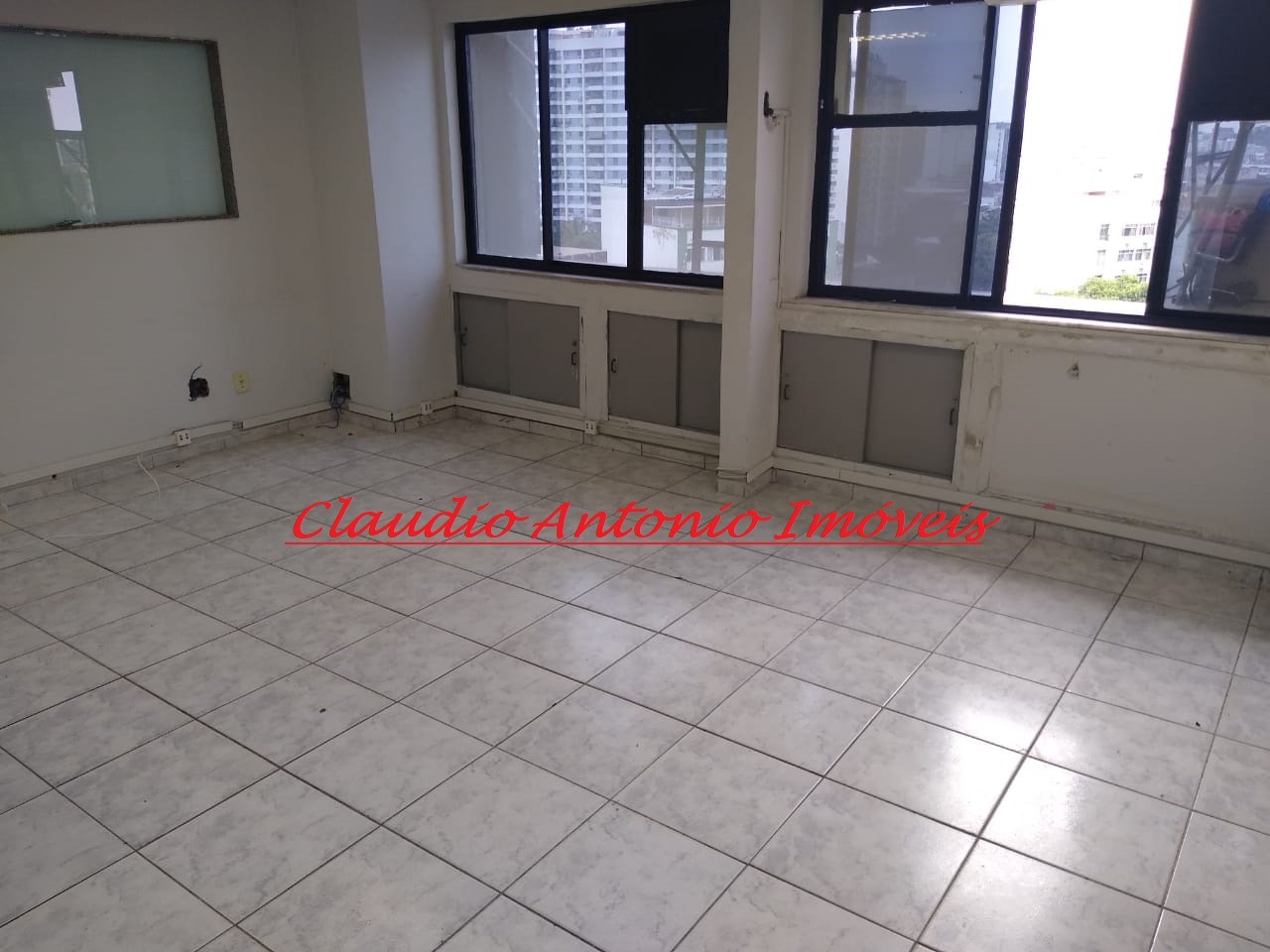 Conjunto Comercial-Sala para alugar, 68m² - Foto 1