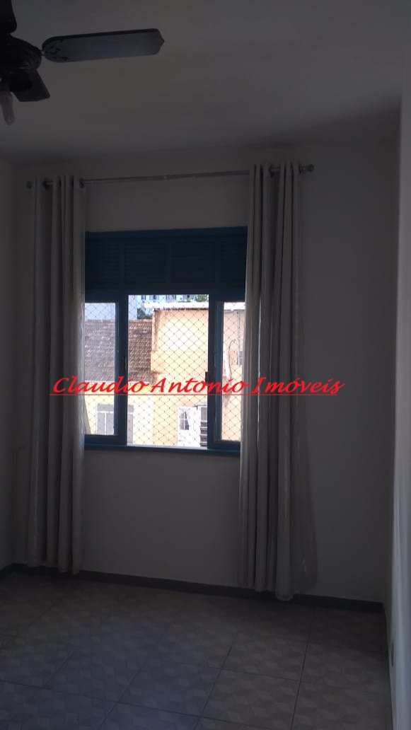 Apartamento à venda com 2 quartos, 58m² - Foto 2