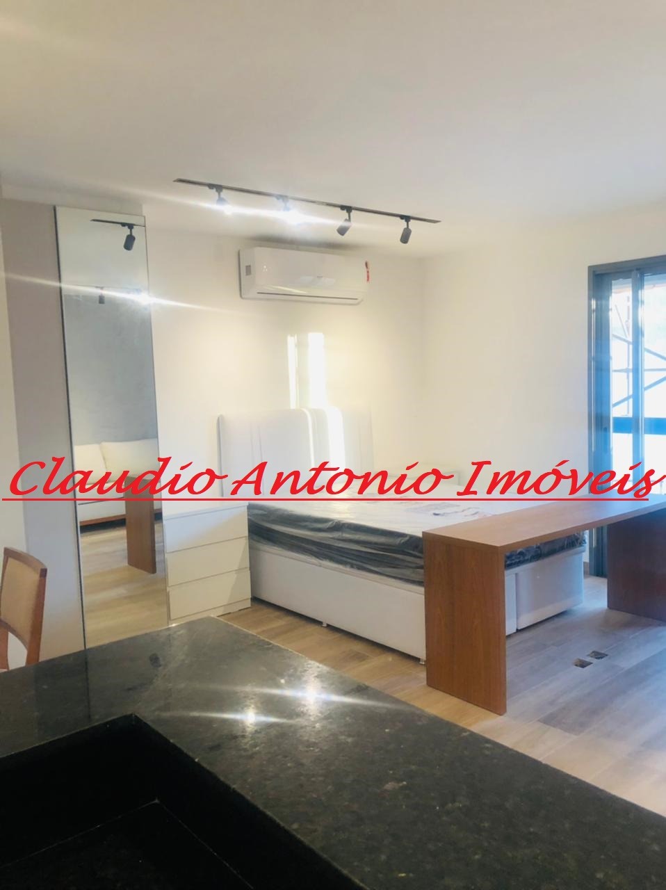 Apartamento à venda com 1 quarto, 43m² - Foto 14