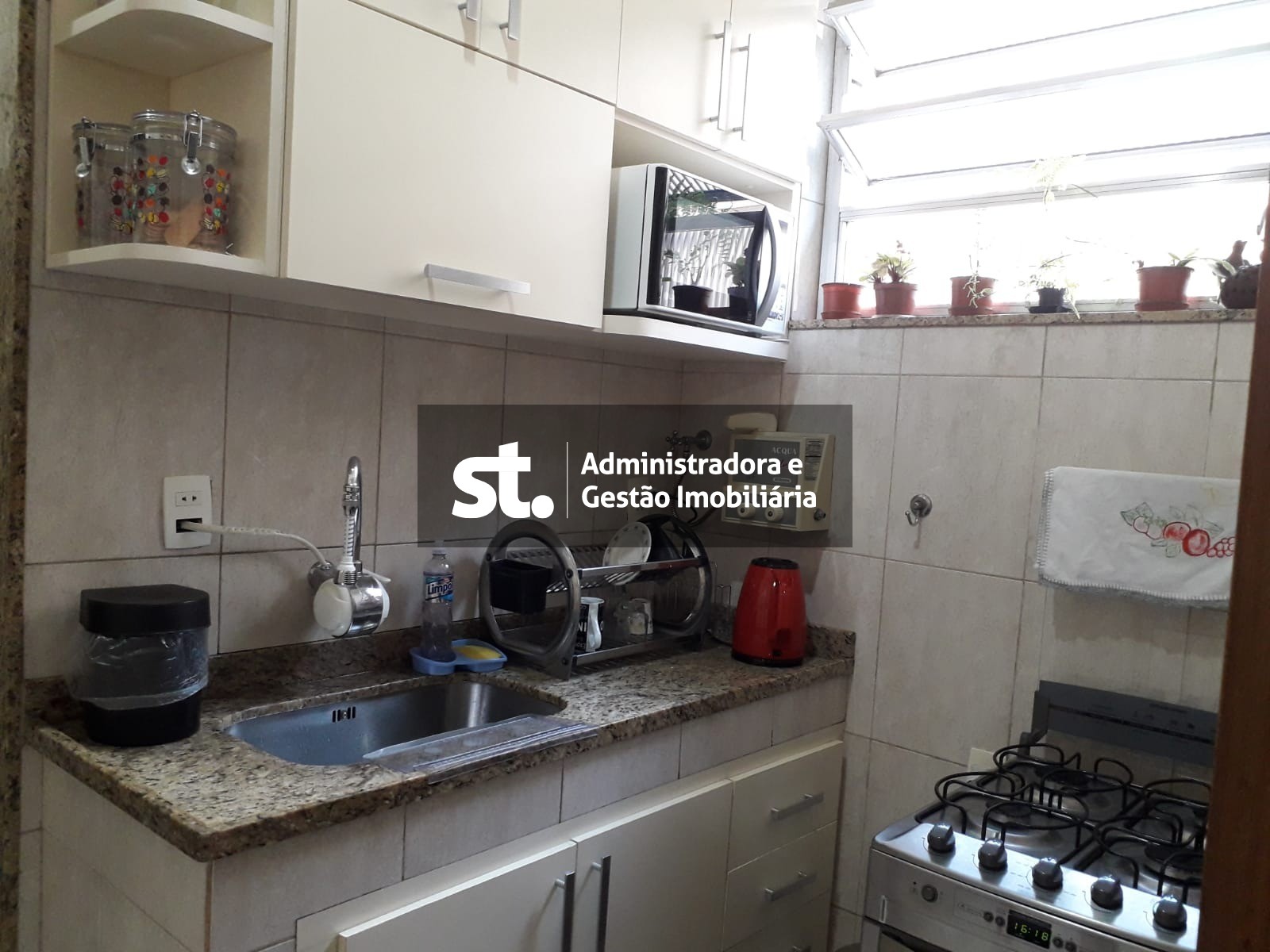 Apartamento à venda com 1 quarto, 50m² - Foto 23