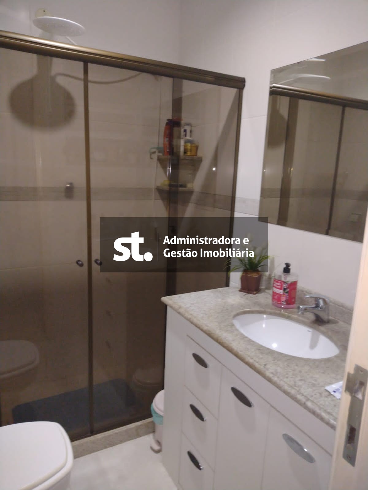 Apartamento à venda com 1 quarto, 50m² - Foto 18