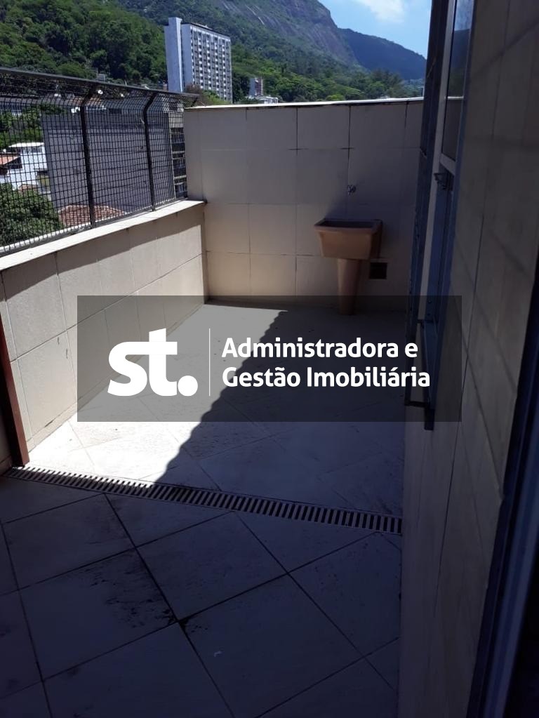 Cobertura à venda com 2 quartos, 84m² - Foto 1