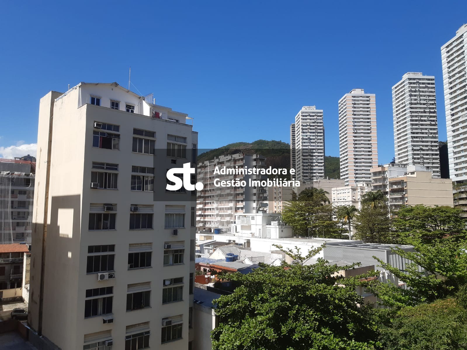 Apartamento à venda com 1 quarto, 35m² - Foto 16