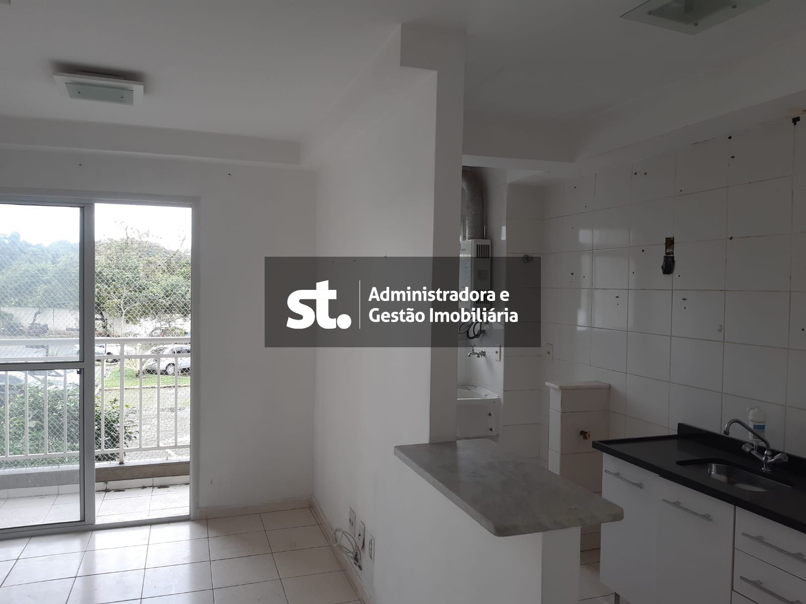 Apartamento à venda com 2 quartos, 55m² - Foto 2