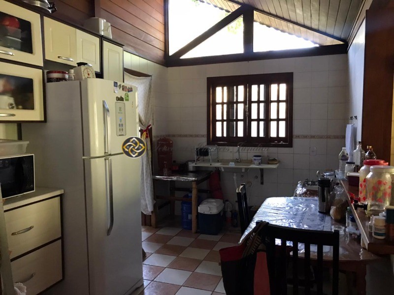 Chácara à venda com 3 quartos, 3000m² - Foto 23