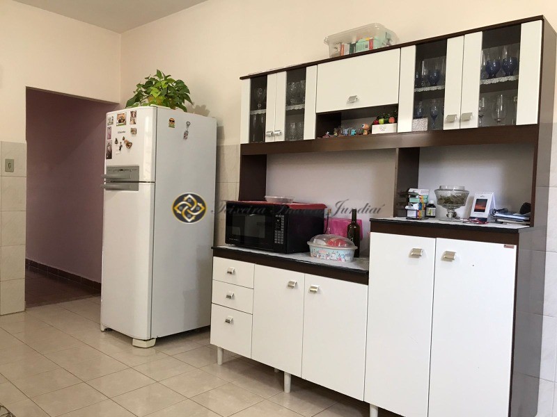 Casa à venda com 2 quartos, 150m² - Foto 12